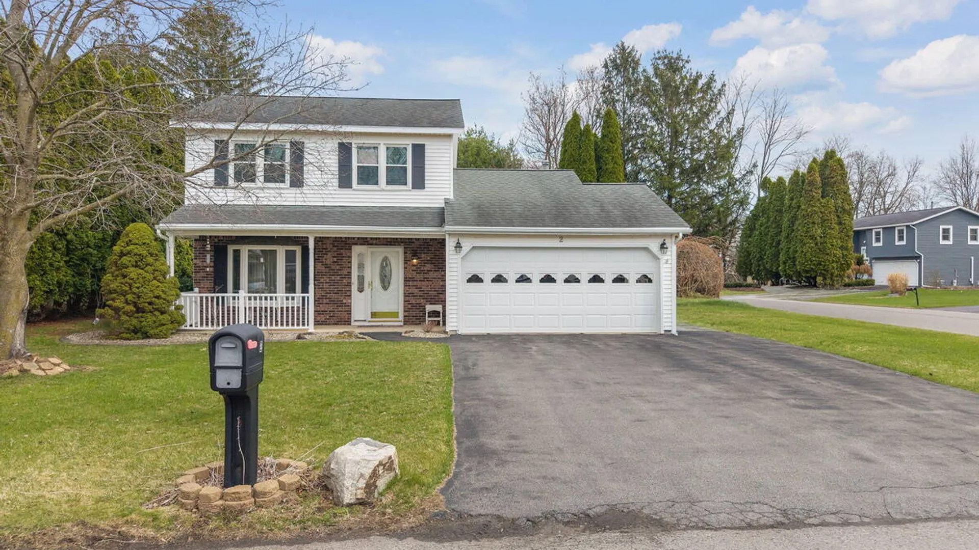 Property at 2 Cartwheel Drive, Scotia, NY 12302 2