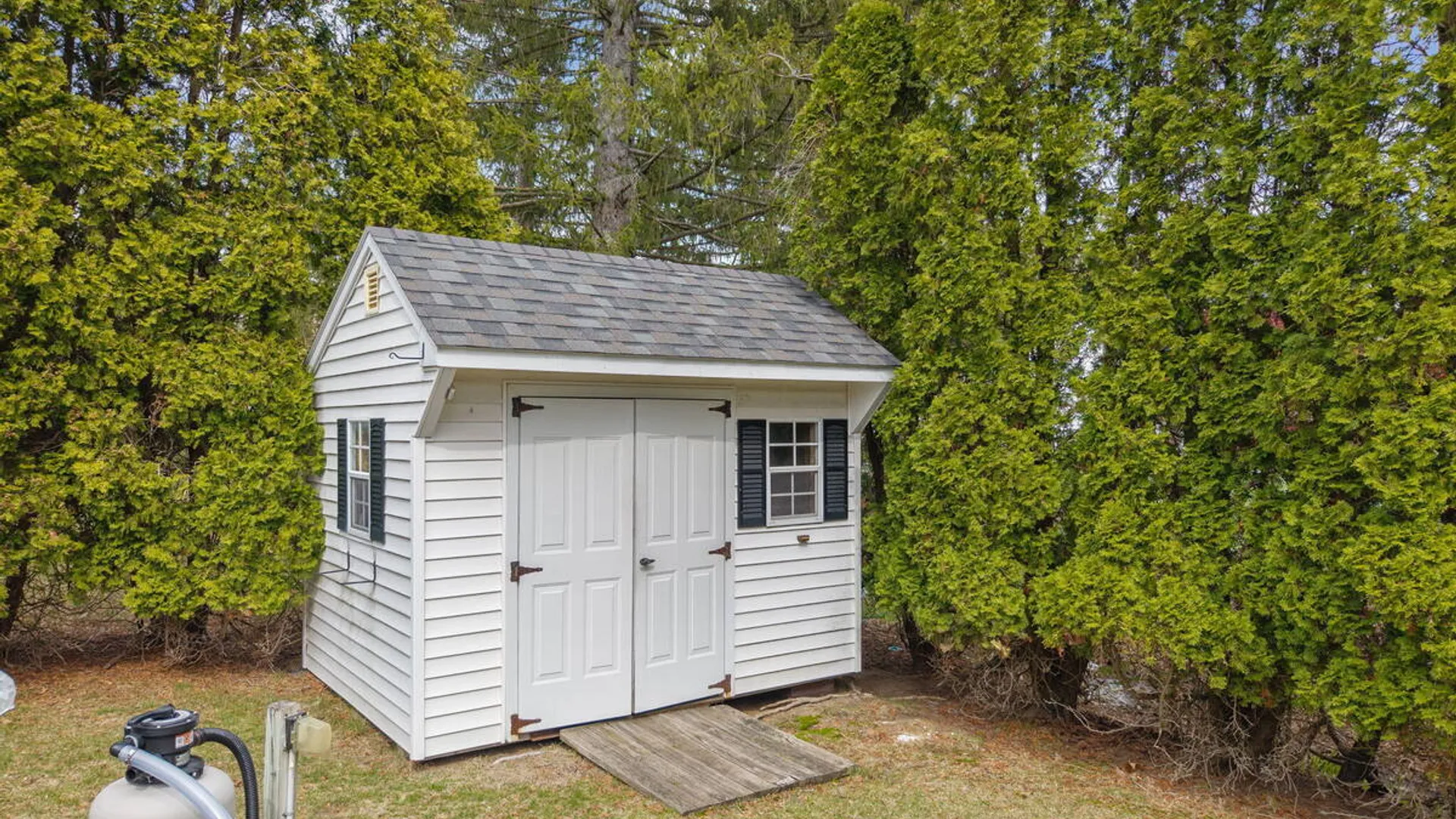 Property at 2 Cartwheel Drive, Scotia, NY 12302 36