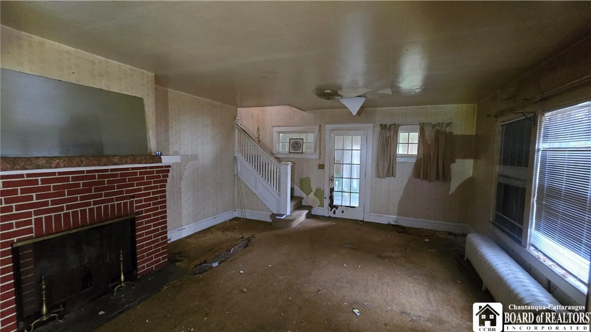 Property at 314 Harding Avenue, Jamestown, NY 14701 4