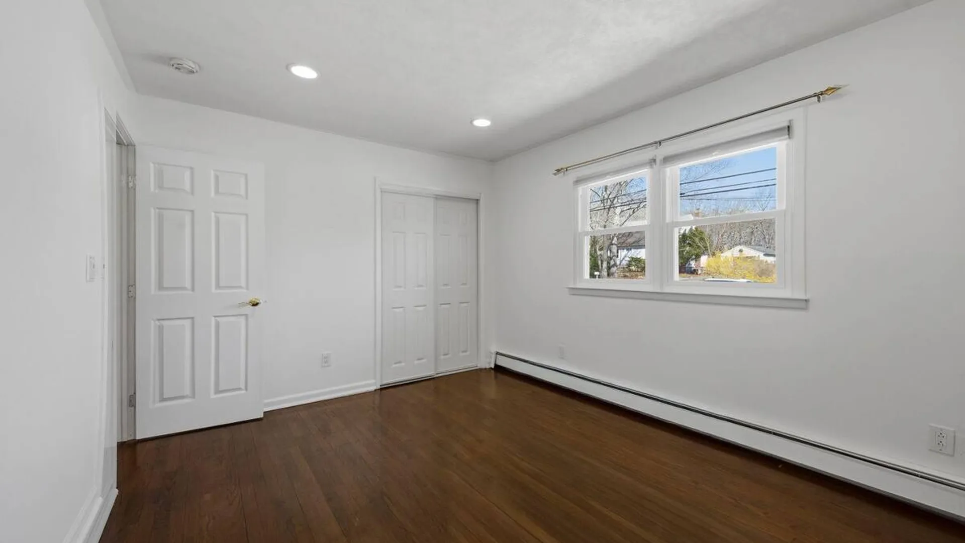 Property at 310 Jamaica Avenue, Medford, NY 11763 9