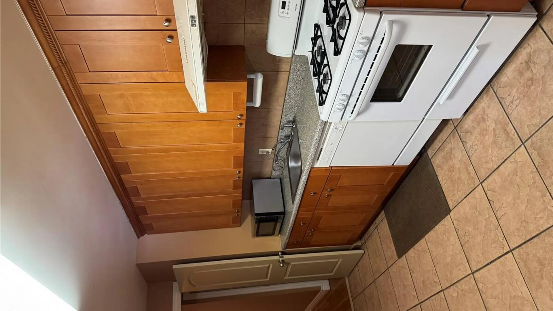 Property at 1 Arrowood Lane, Melville, NY 11747 20