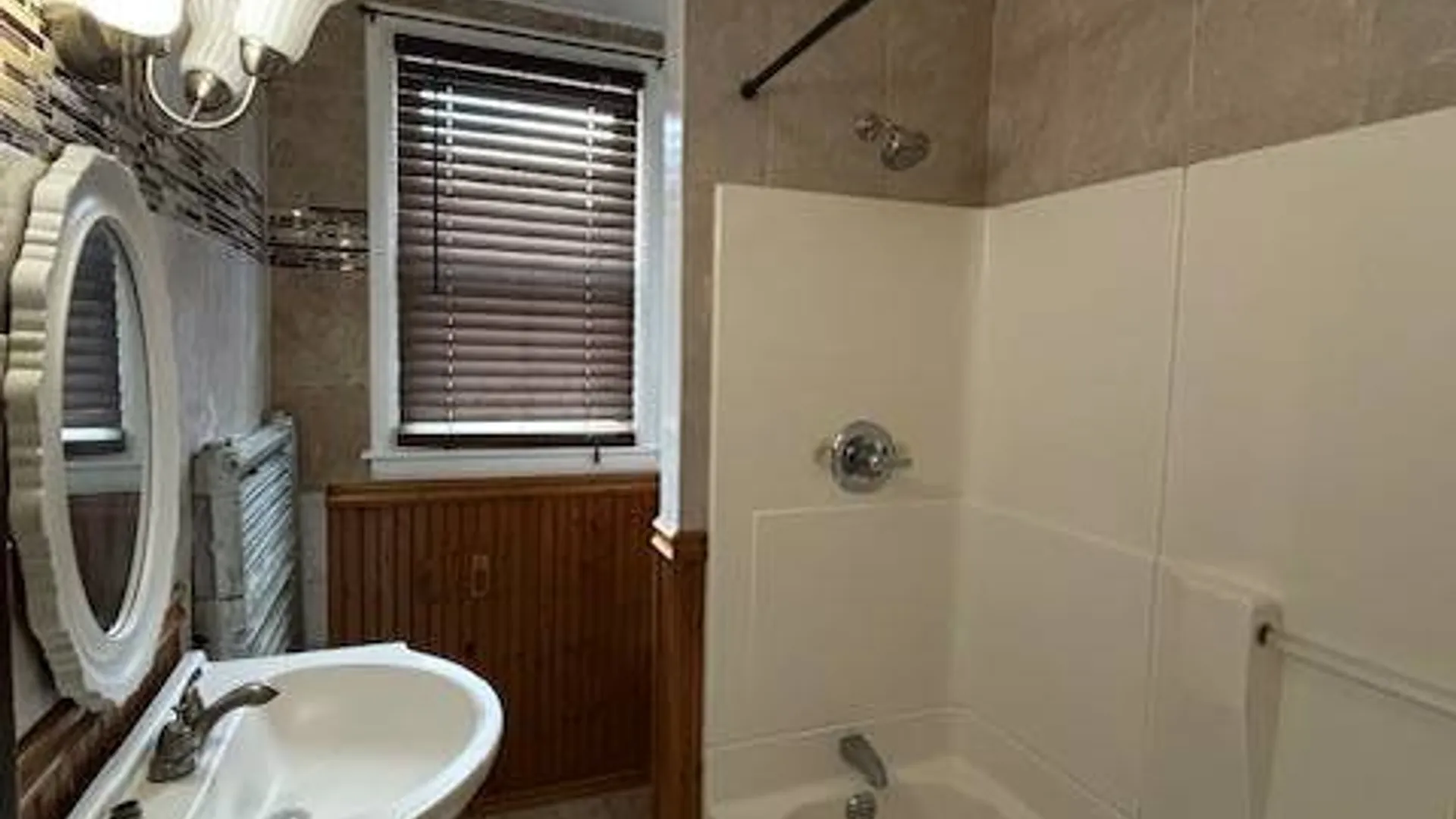 Property at 23 Hampton Street, Albany, NY 12209 17