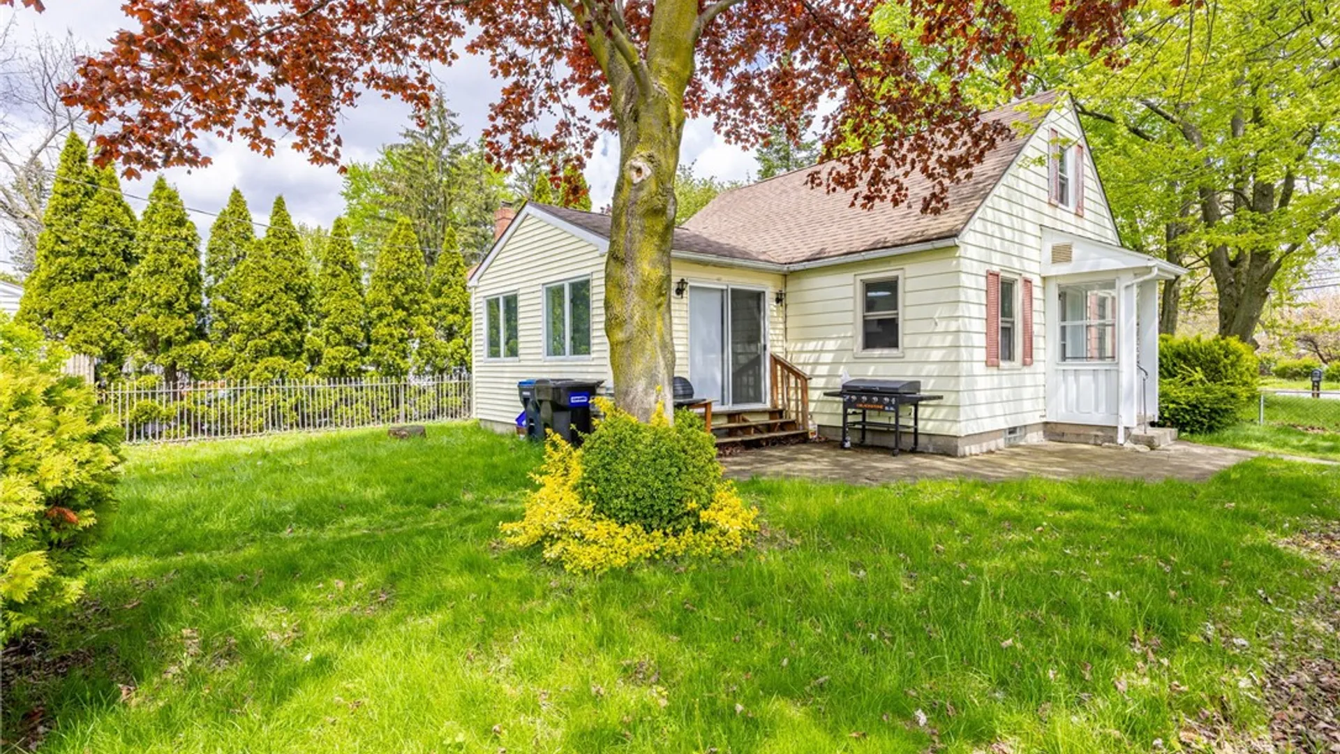 Property at 617 Howard Road, Gates, NY 14624 5