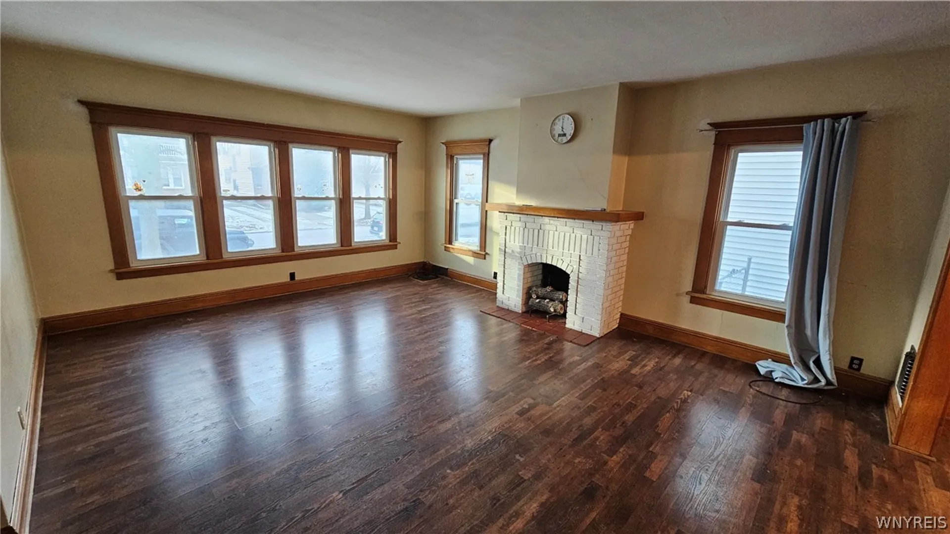 Property at 307 Sterling Avenue, Buffalo, NY 14216 4