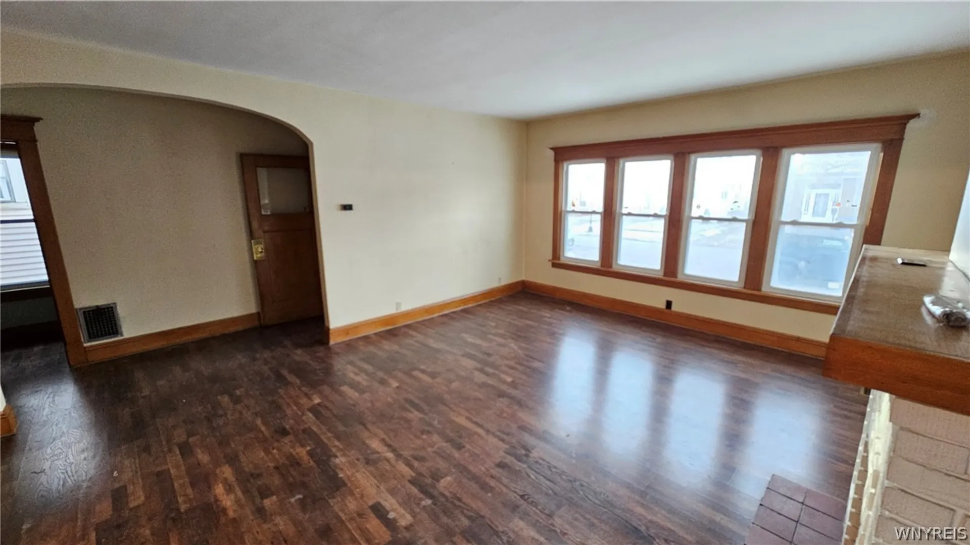 Property at 307 Sterling Avenue, Buffalo, NY 14216 5