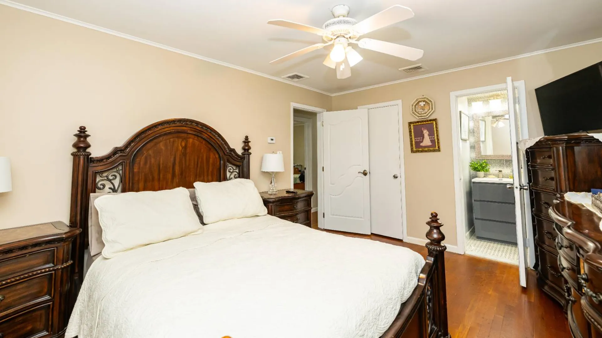Property at 147-36 9th avenue, Whitestone, NY 11357 10