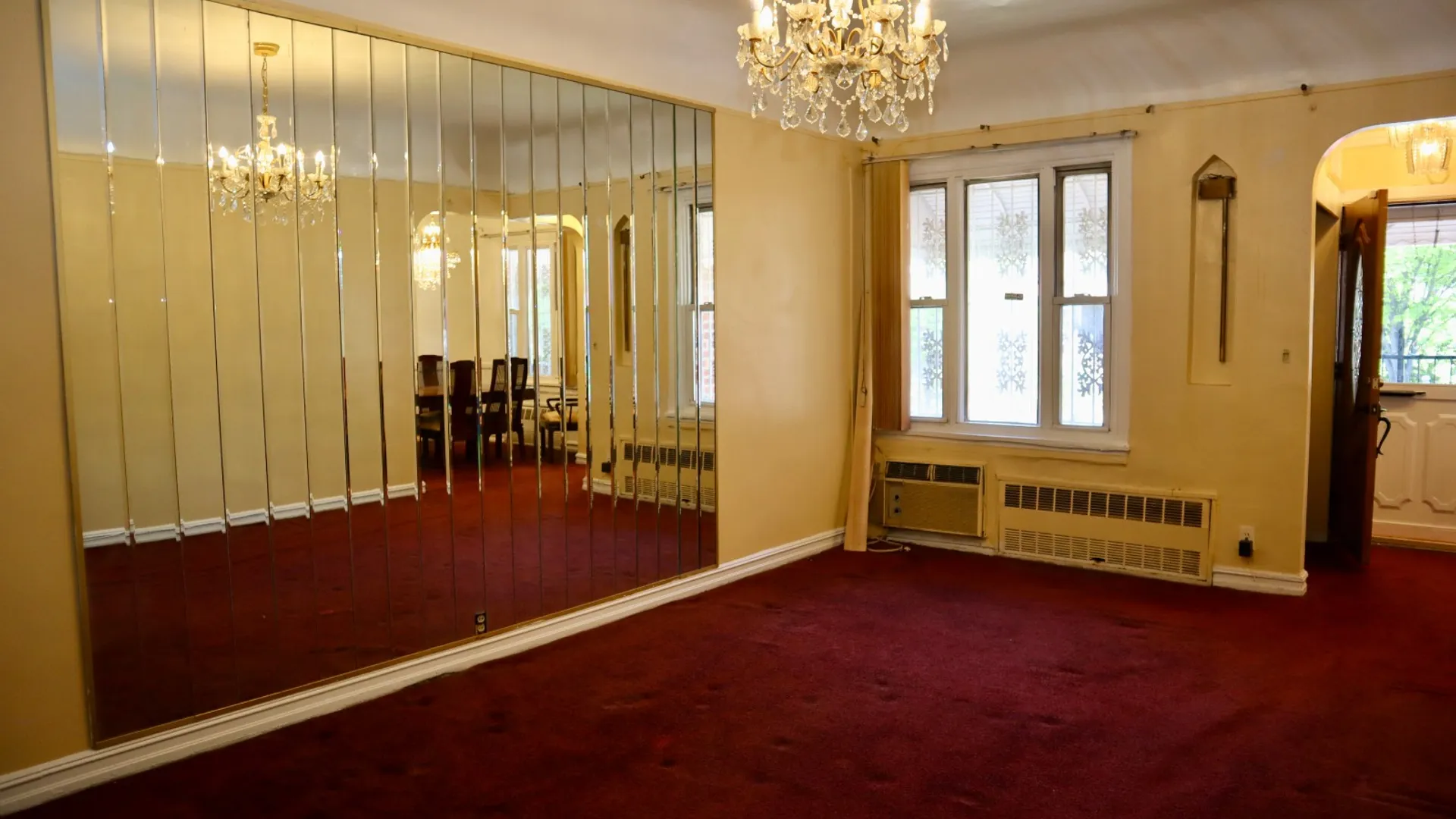 Property at 244 E 49th St, Brooklyn, NY 11203 4