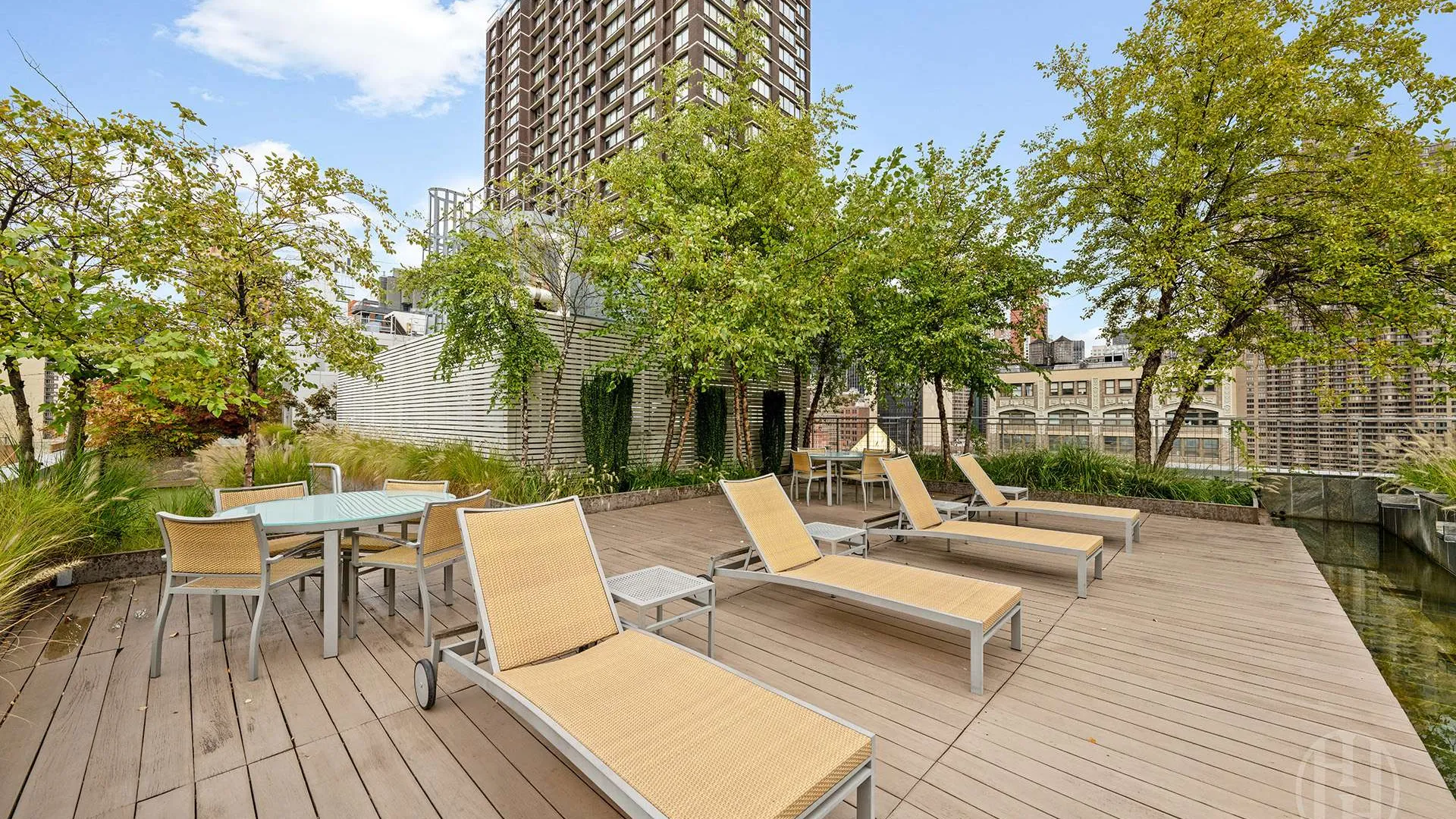 Property at 303 East 33rd Street, New York, NY 10016 15