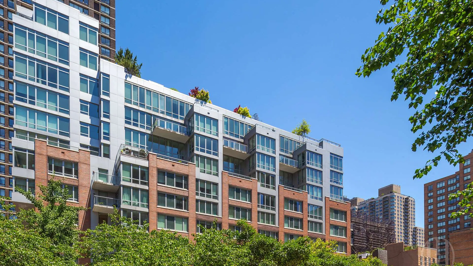 Property at 303 East 33rd Street, New York, NY 10016 17