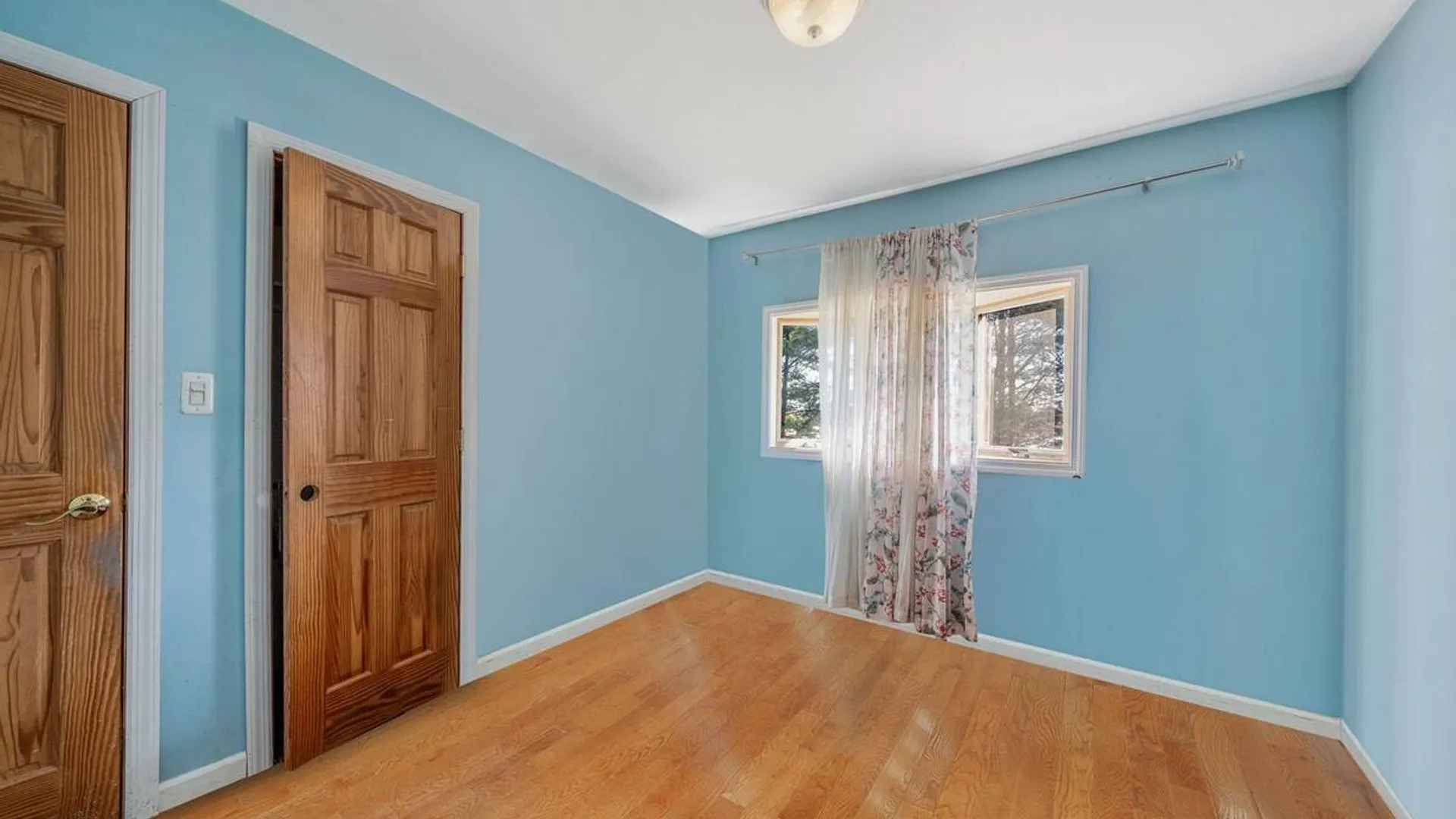 Property at 104 Colonial Street, East Northport, NY 11731 19