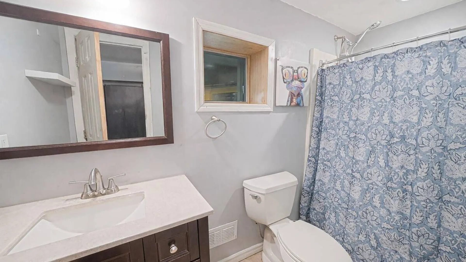 Property at 104 Colonial Street, East Northport, NY 11731 27