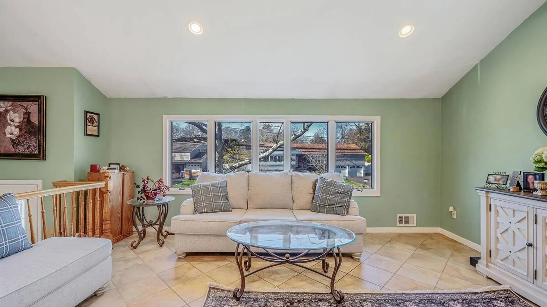 Property at 104 Colonial Street, East Northport, NY 11731 6