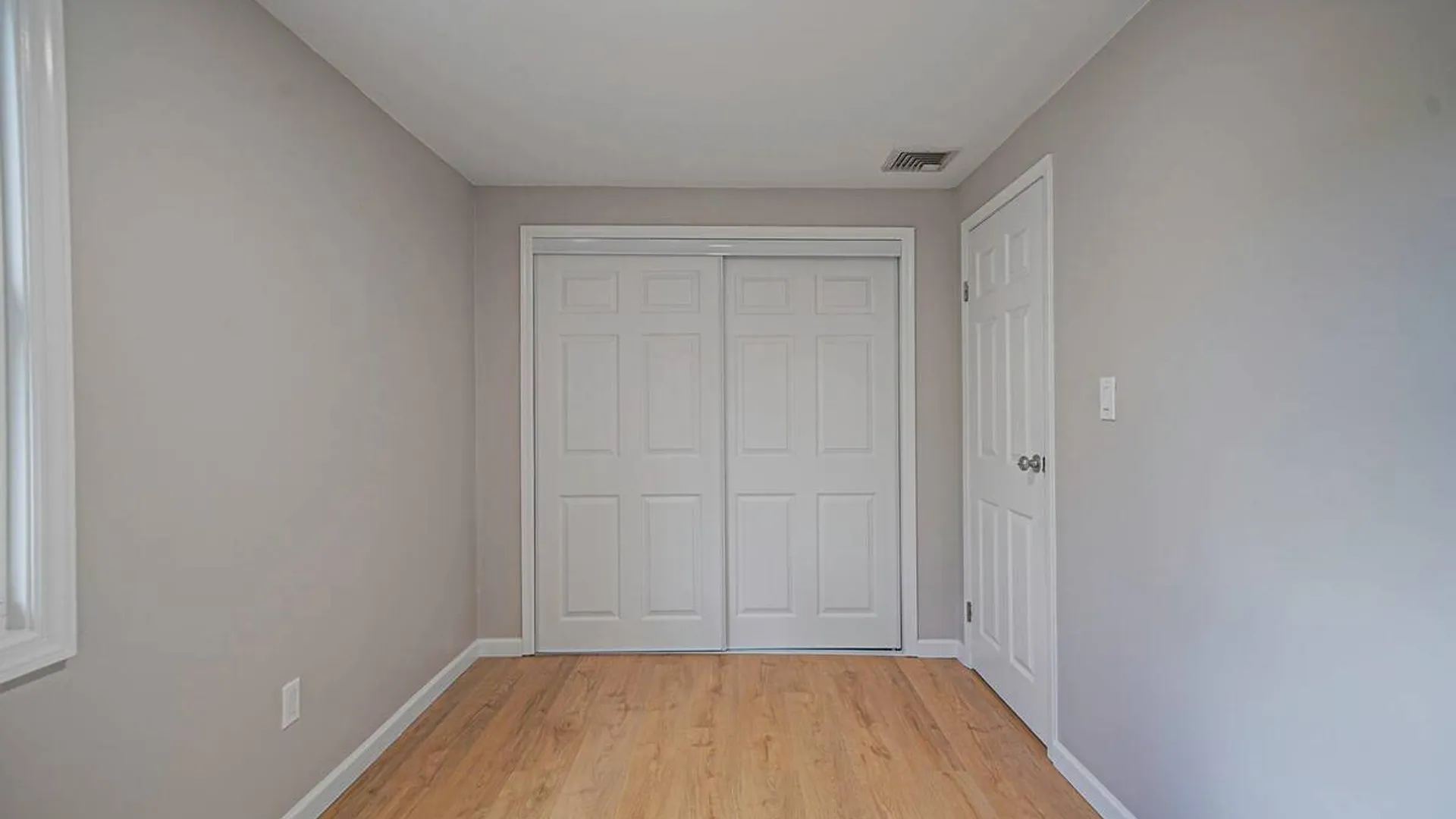 Property at 41 Seaside Avenue, Patchogue, NY 11772 14