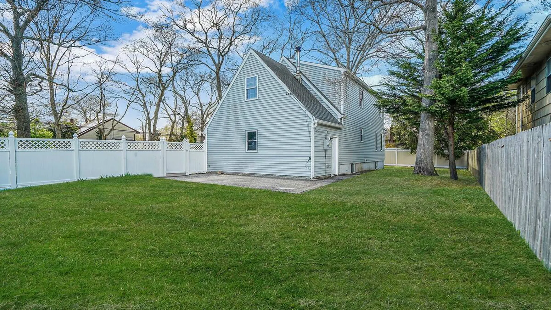 Property at 41 Seaside Avenue, Patchogue, NY 11772 32