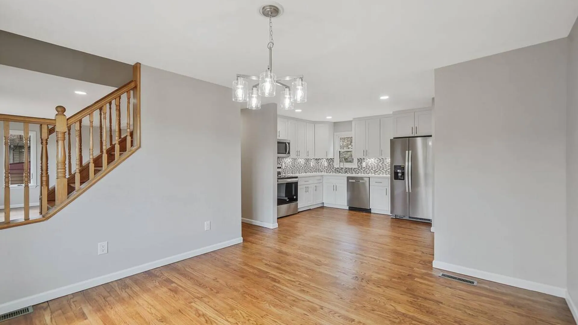 Property at 41 Seaside Avenue, Patchogue, NY 11772 10