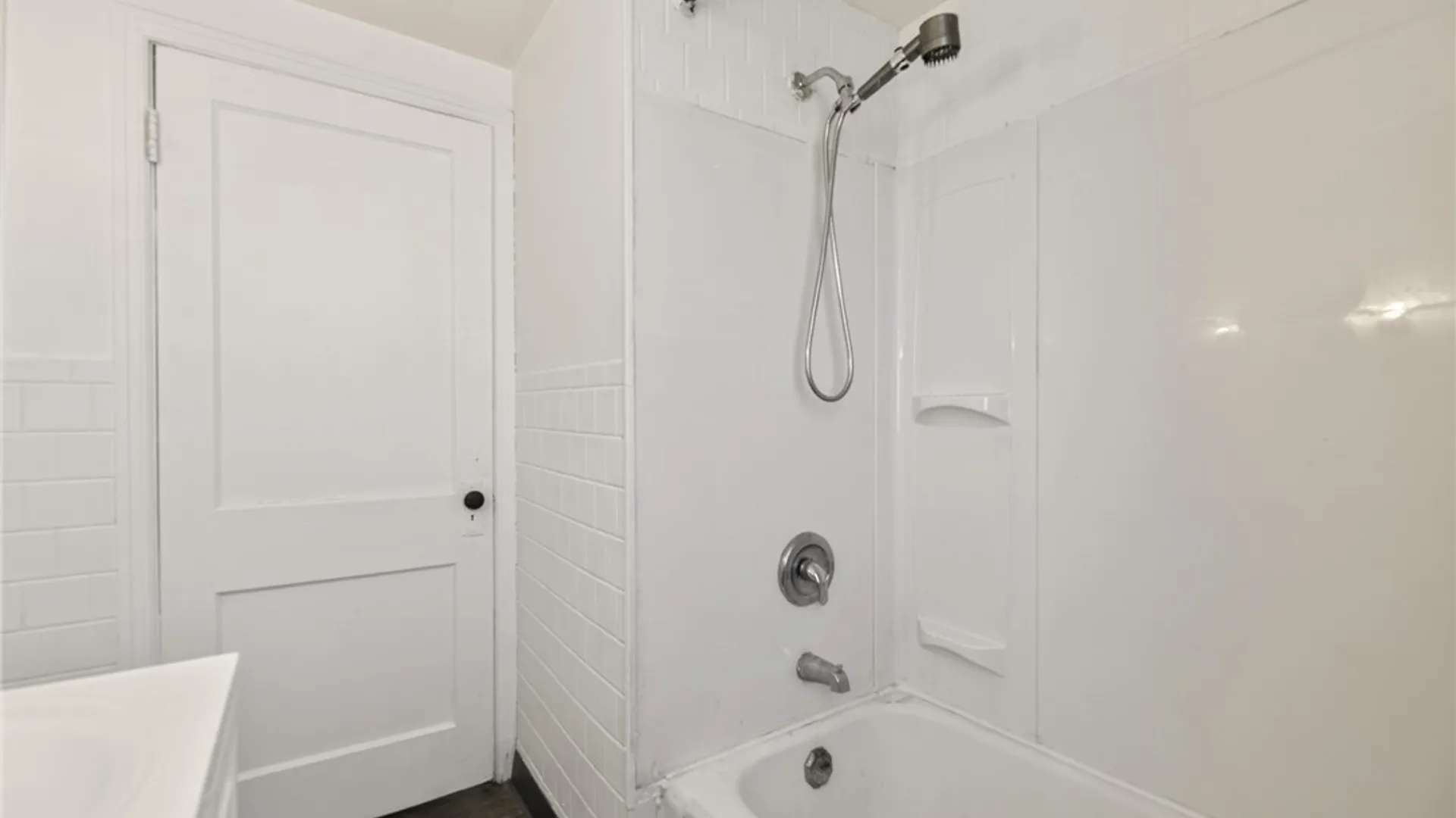 Property at 89 Andover Avenue, Buffalo, NY 14215 37