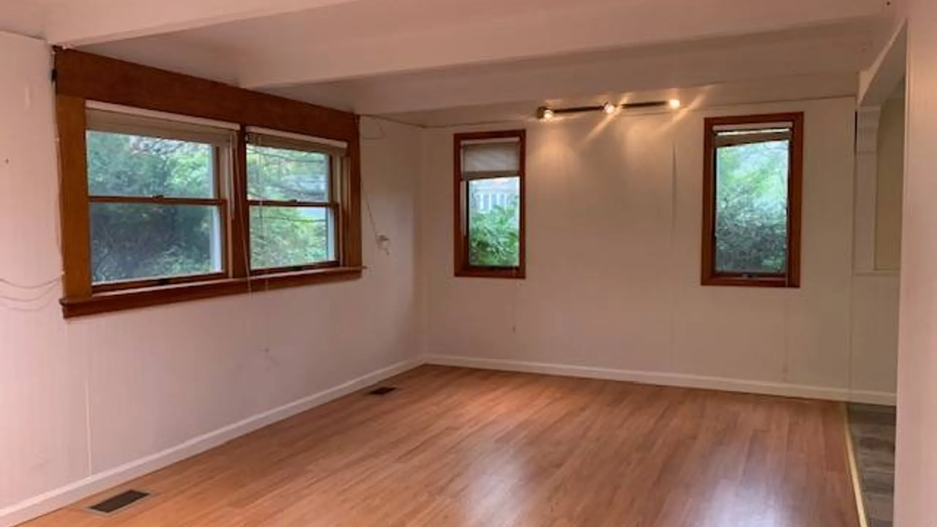 Property at 12 Badger Lane, East Setauket, NY 11733 4