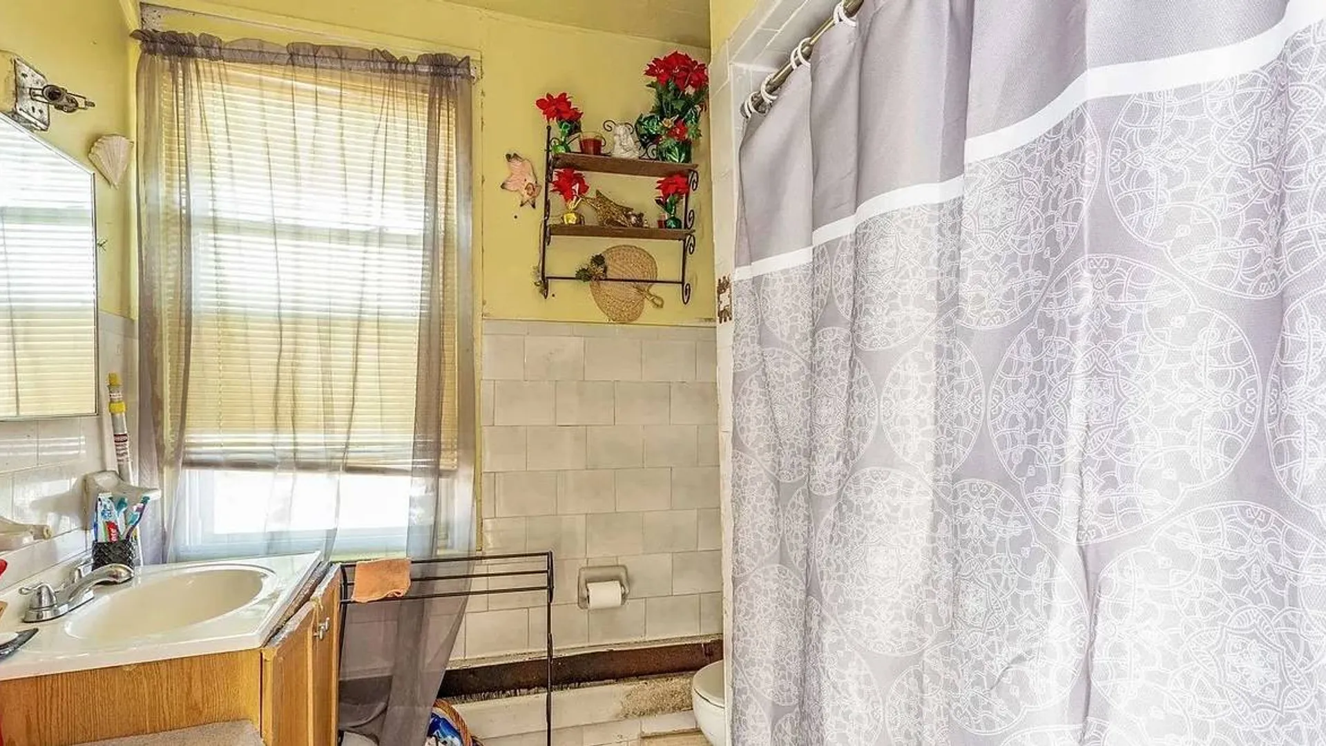 Property at 33,35,57 Jackson Street, Staten Island, NY 10304 7