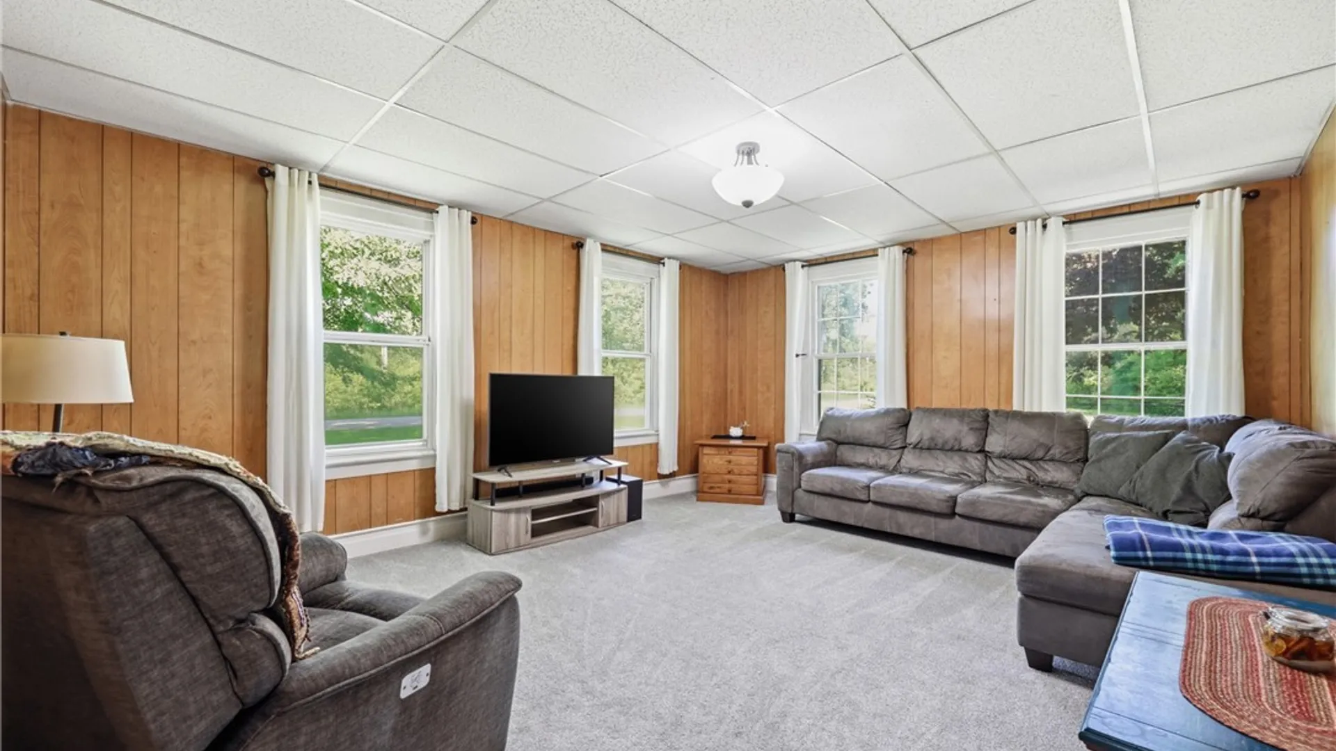 Property at 8840 Fisk Road, Royalton, NY 14001 10