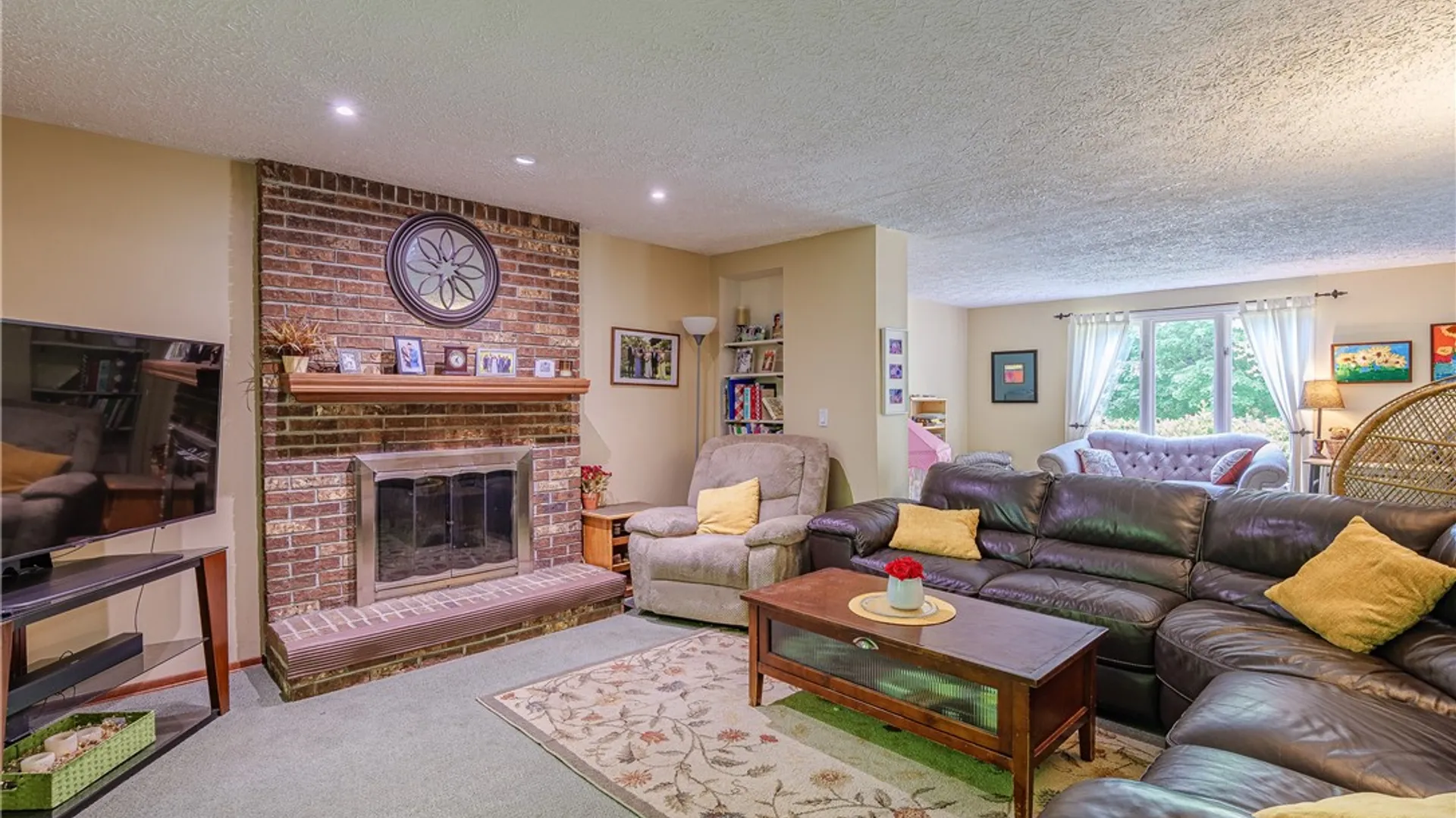 Property at 8 Great Garland, Perinton, NY 14450 13