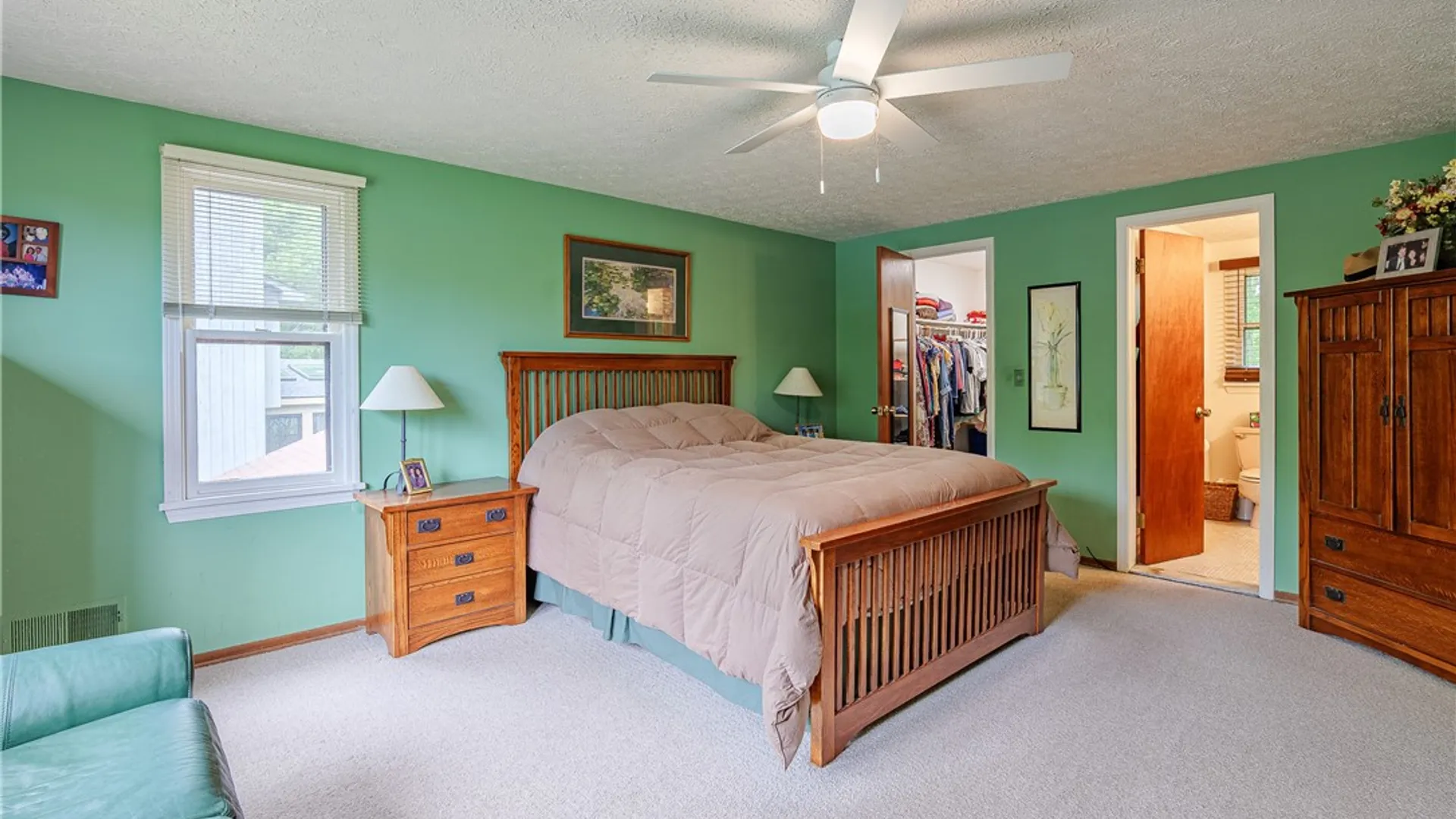 Property at 8 Great Garland, Perinton, NY 14450 29