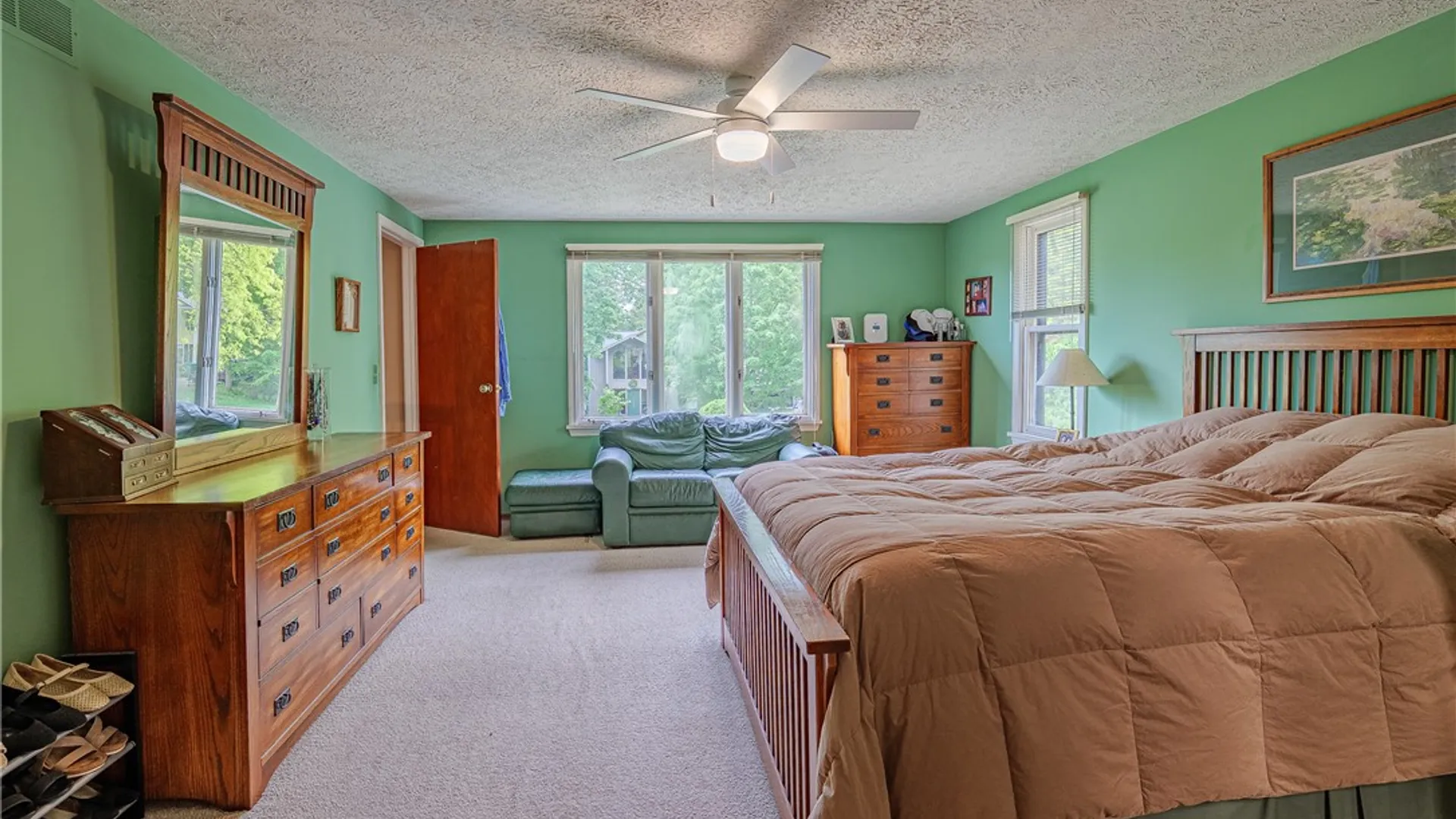 Property at 8 Great Garland, Perinton, NY 14450 31