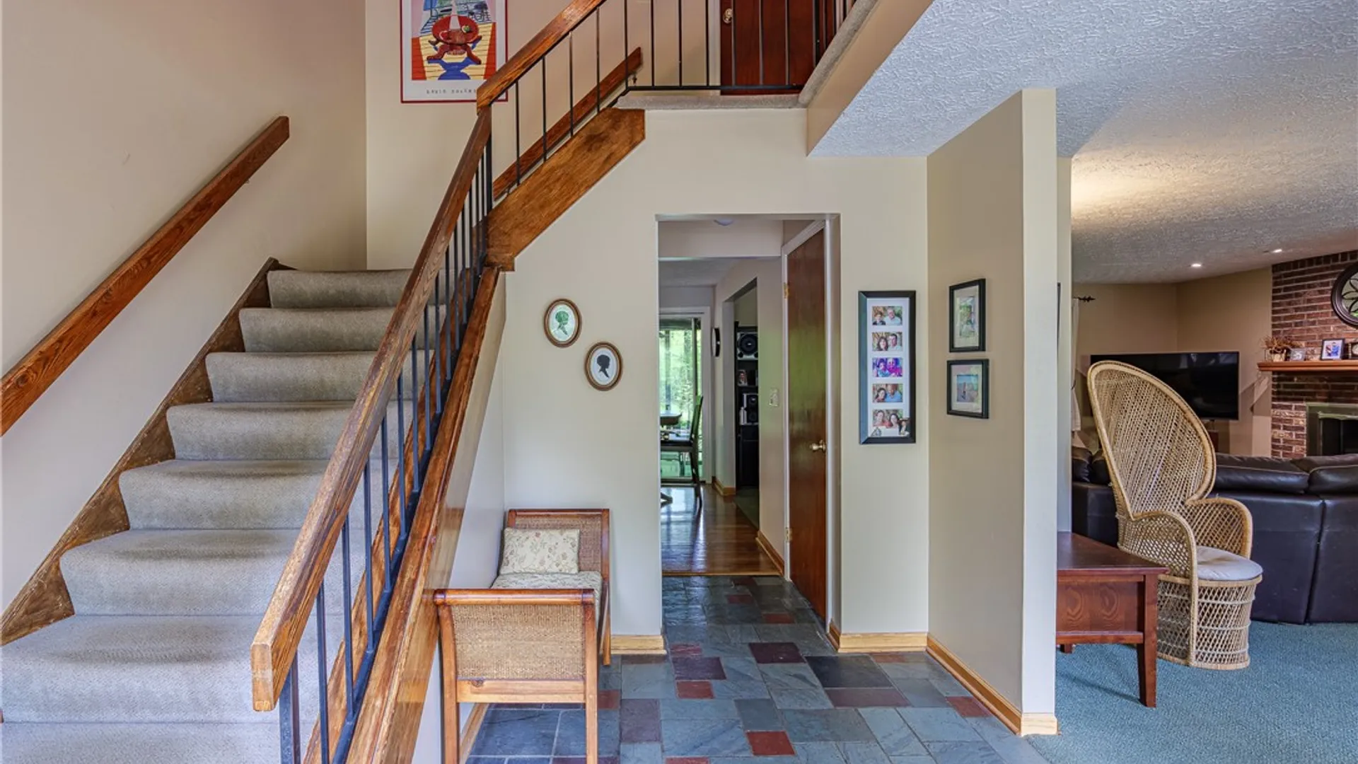 Property at 8 Great Garland, Perinton, NY 14450 8