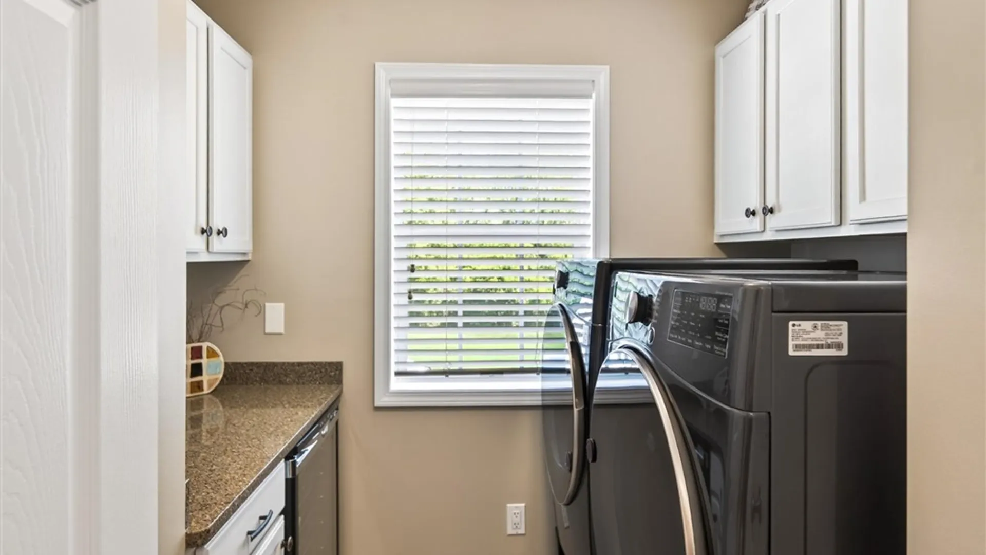 Property at 182 Timarron Trl, Greece, NY 14612 40