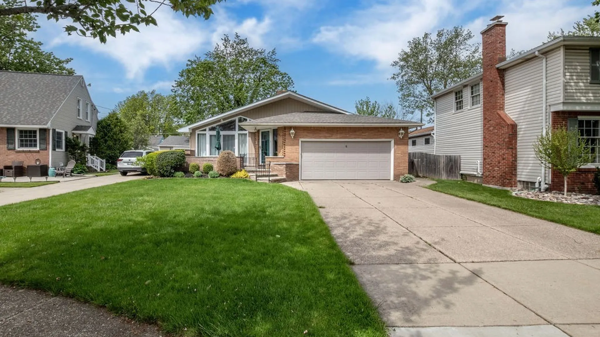 Property at 78 Snug Haven Court, Tonawanda, NY 14150 3