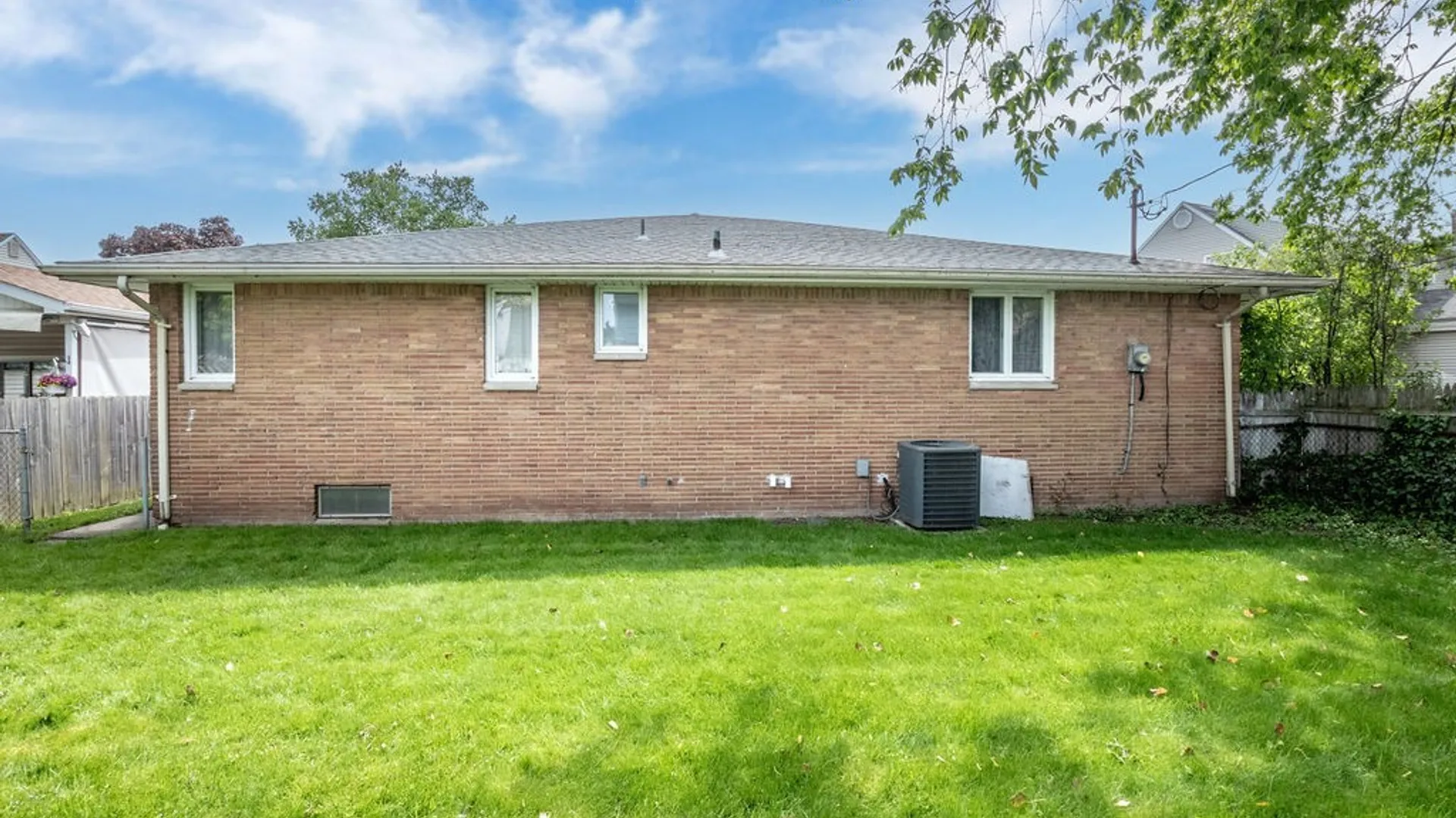 Property at 78 Snug Haven Court, Tonawanda, NY 14150 44