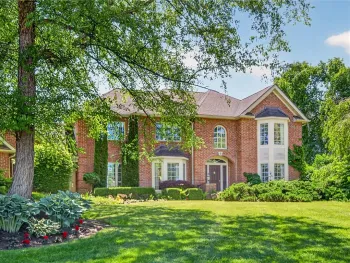 Property at 8 Saint Andrews, Pittsford, NY 14534