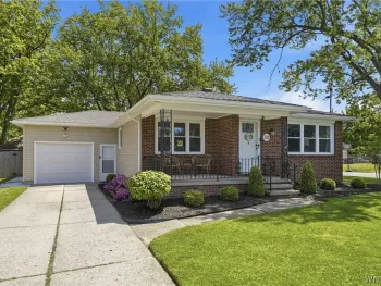 203 Broezel Avenue, Lancaster, NY 14086