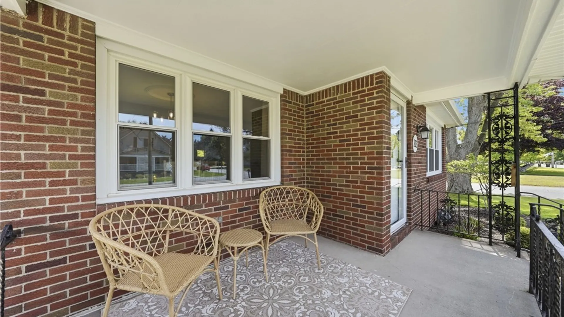 Property at 203 Broezel Avenue, Lancaster, NY 14086 4