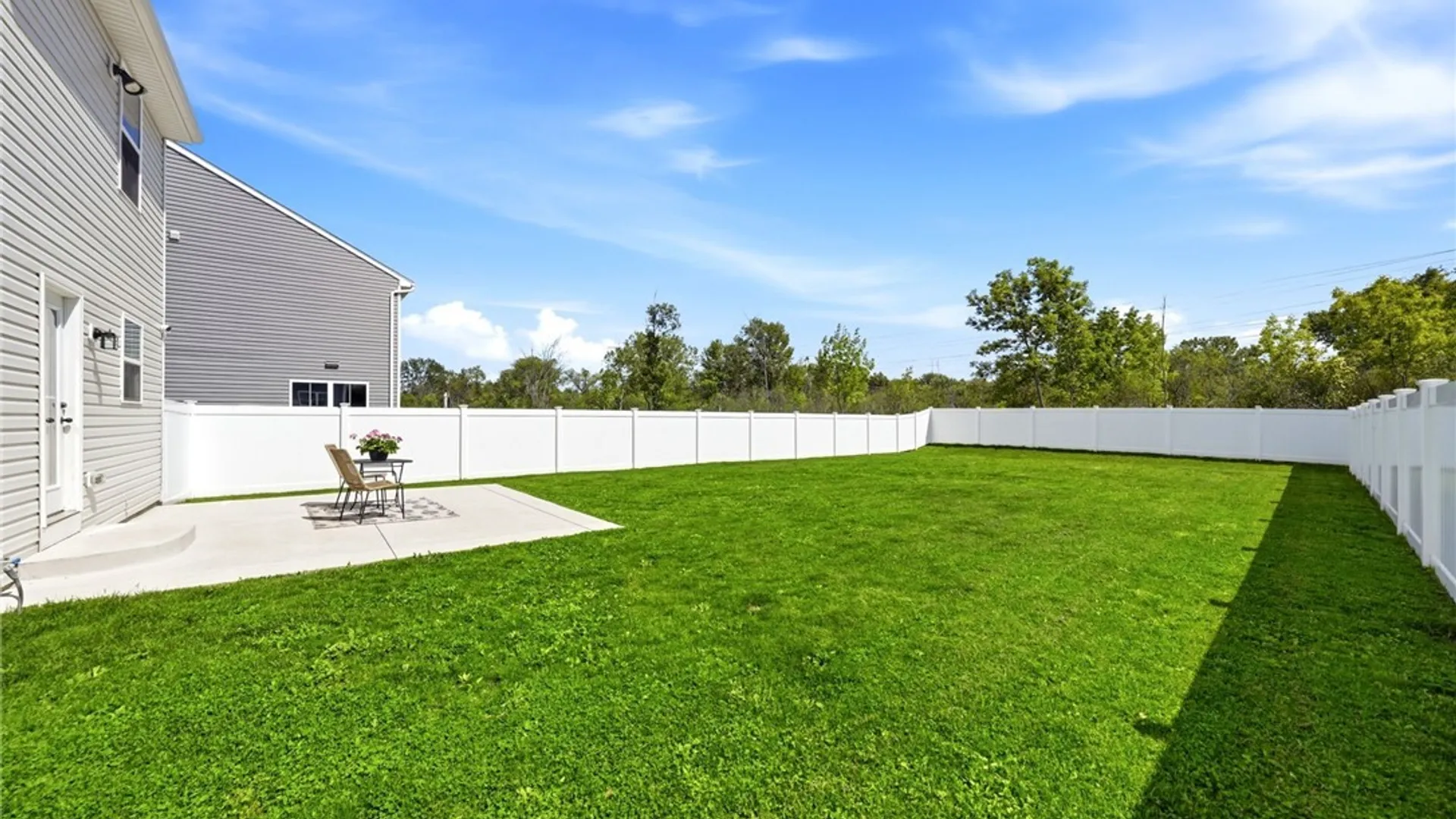 Property at 145 Grant Boulevard, West Seneca, NY 14218 4