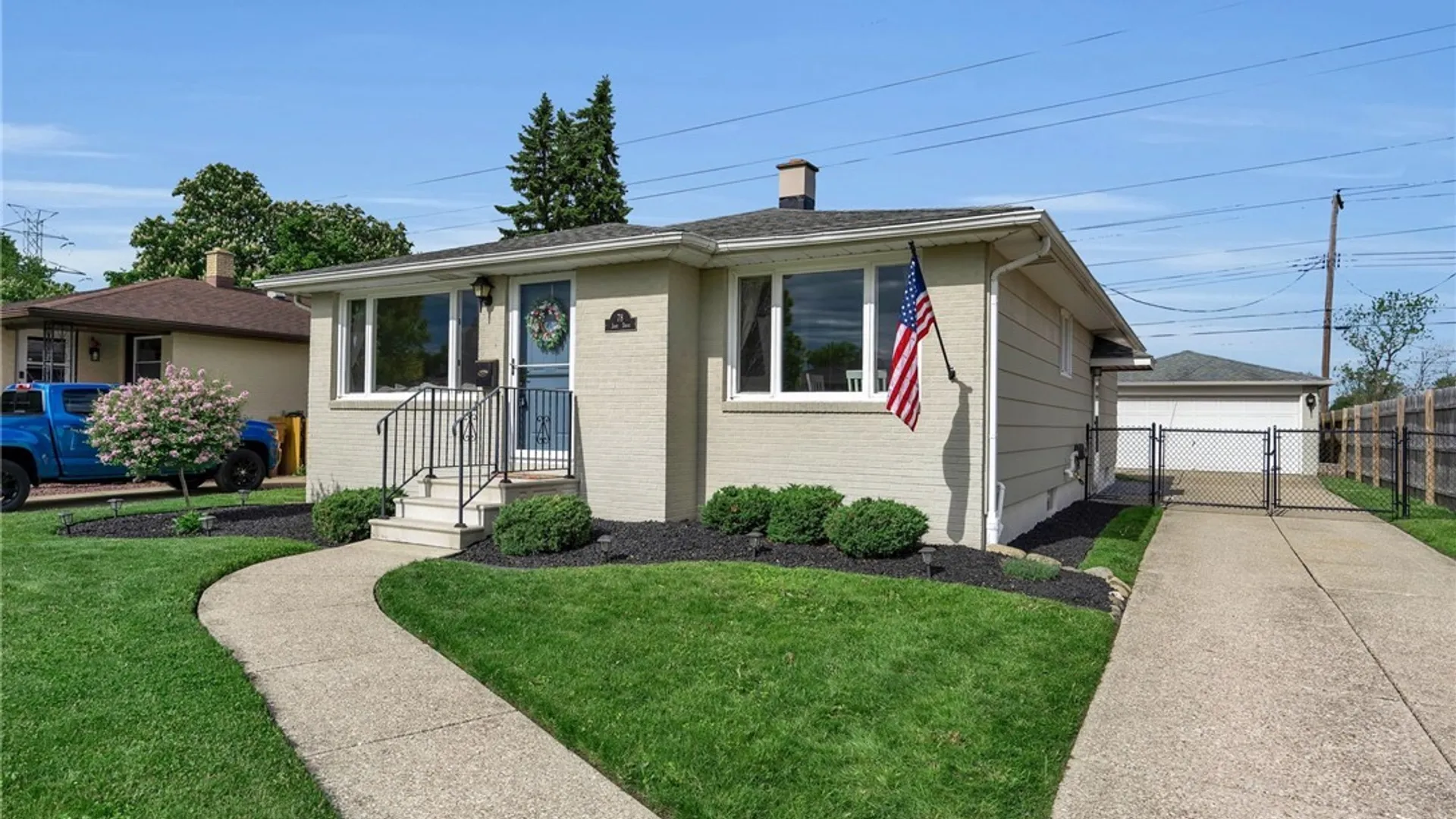 Property at 78 Jane Drive, Cheektowaga, NY 14227 4
