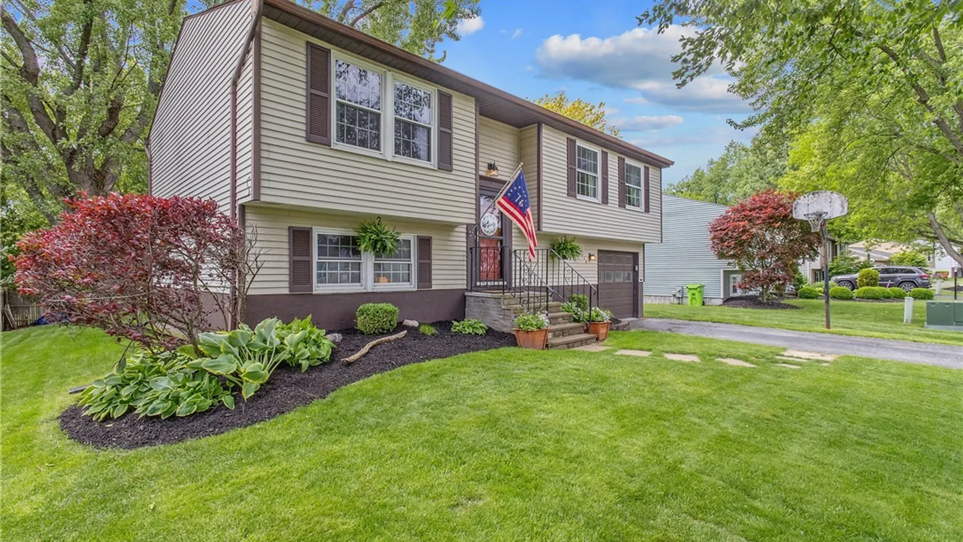 Property at 110 Rocky Road, Salina, NY 13090 2