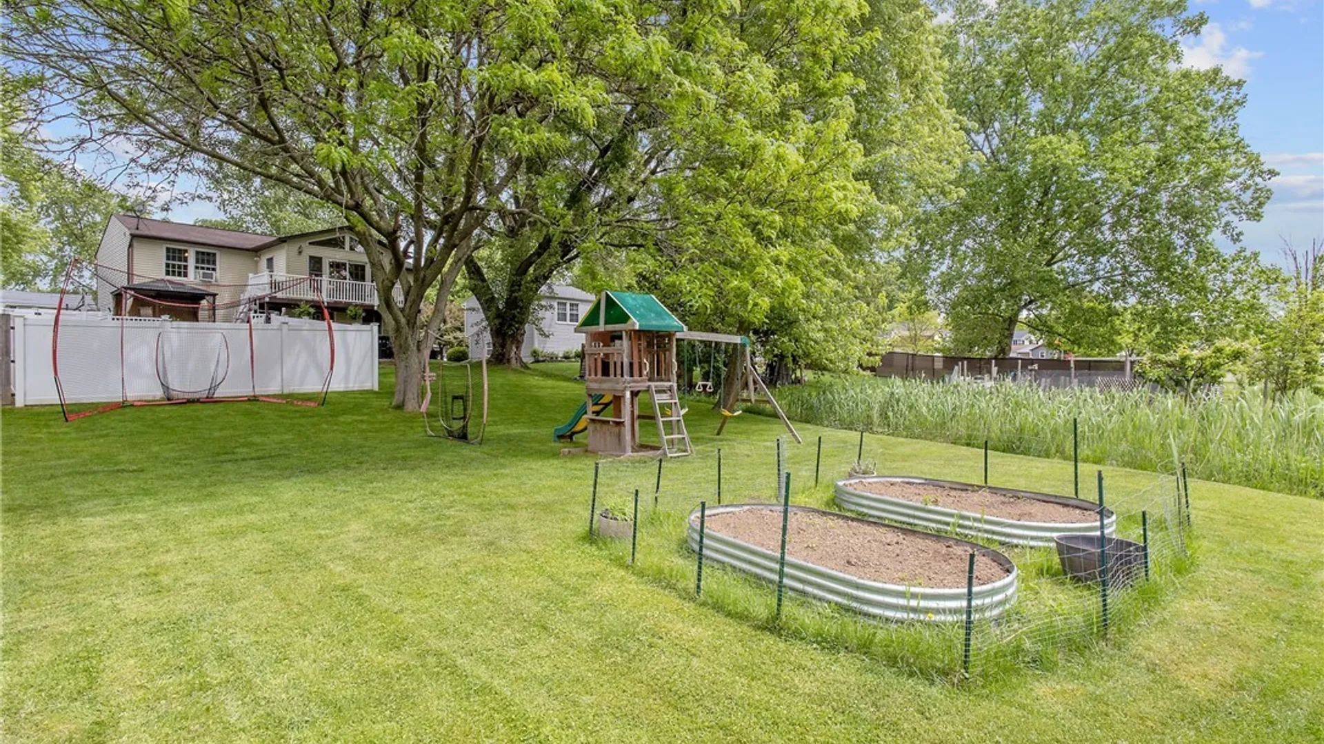 Property at 110 Rocky Road, Salina, NY 13090 48