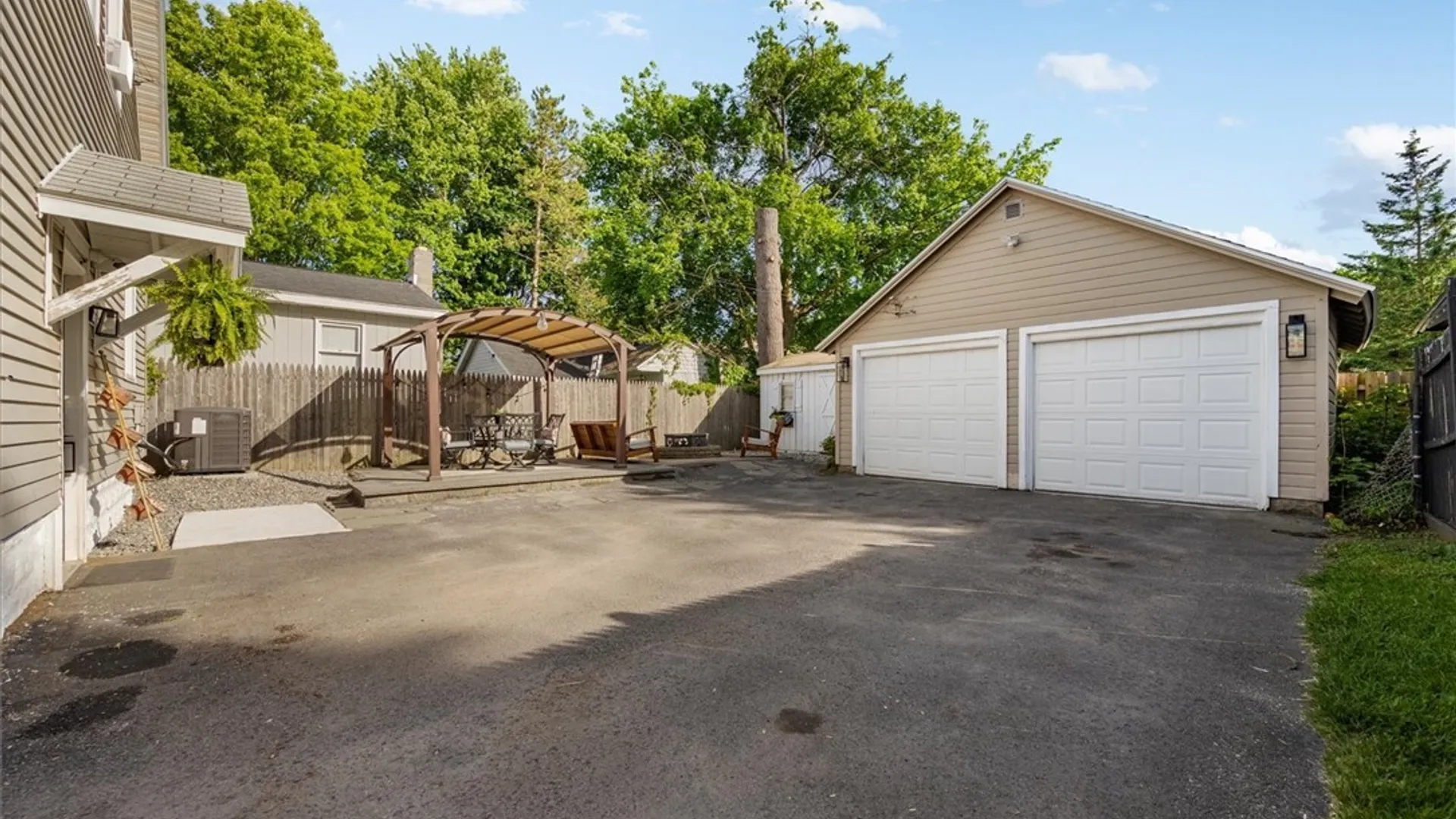 Property at 749 W Liberty Street, Rome, NY 13440 50