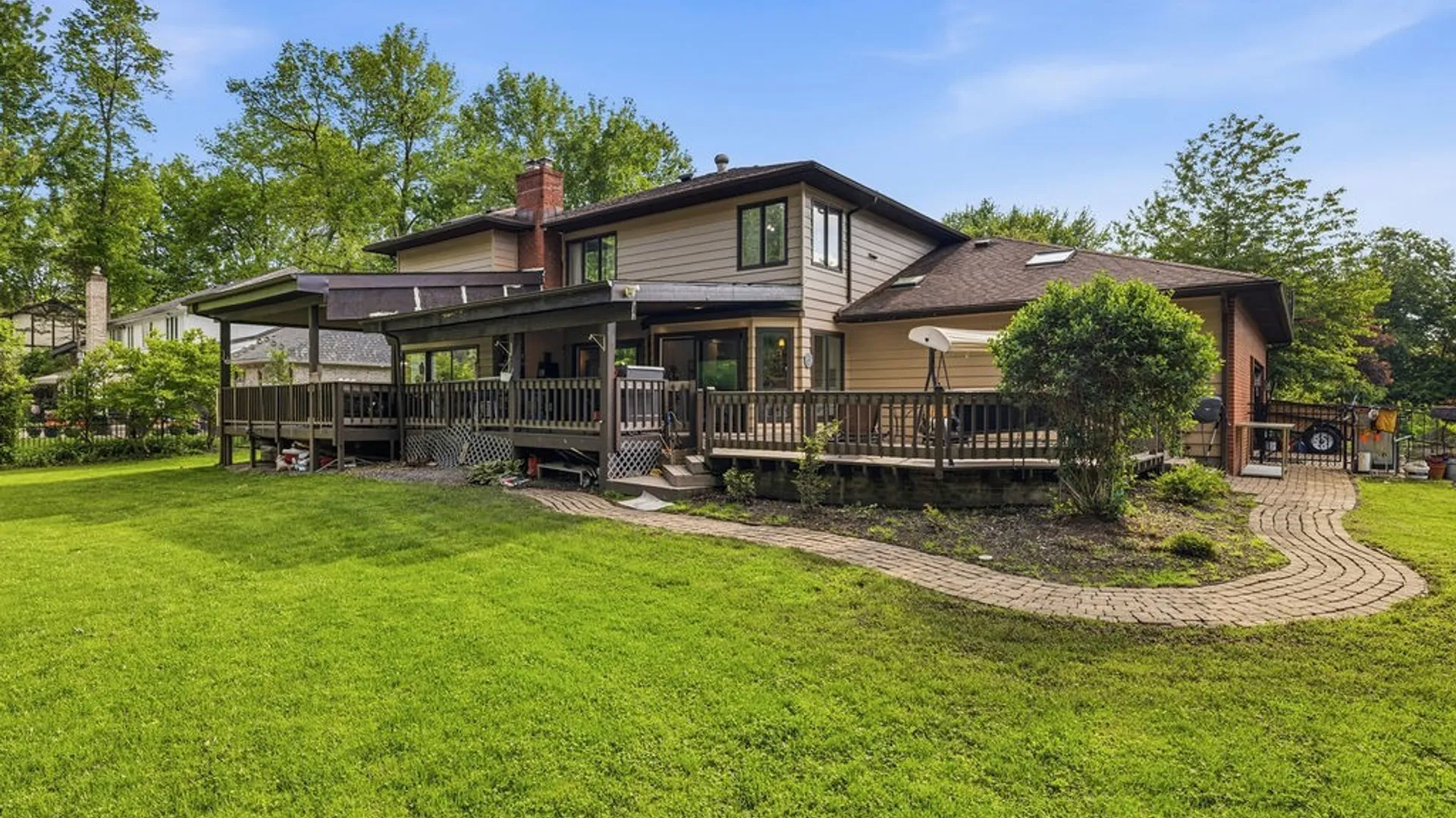 Property at 442 Forestview Drive, Amherst, NY 14221 38