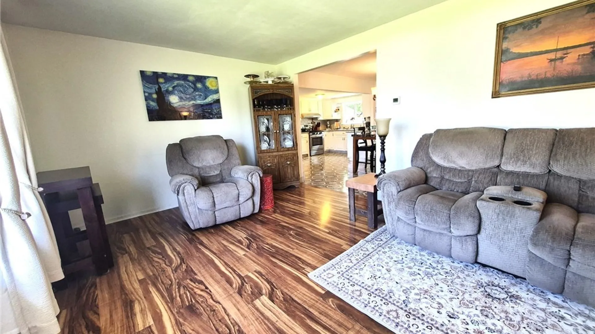 Property at 102 Hanover Avenue, Salina, NY 13088 15