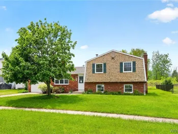 Property at 228 Gregory Place, Grand Island, NY 14072