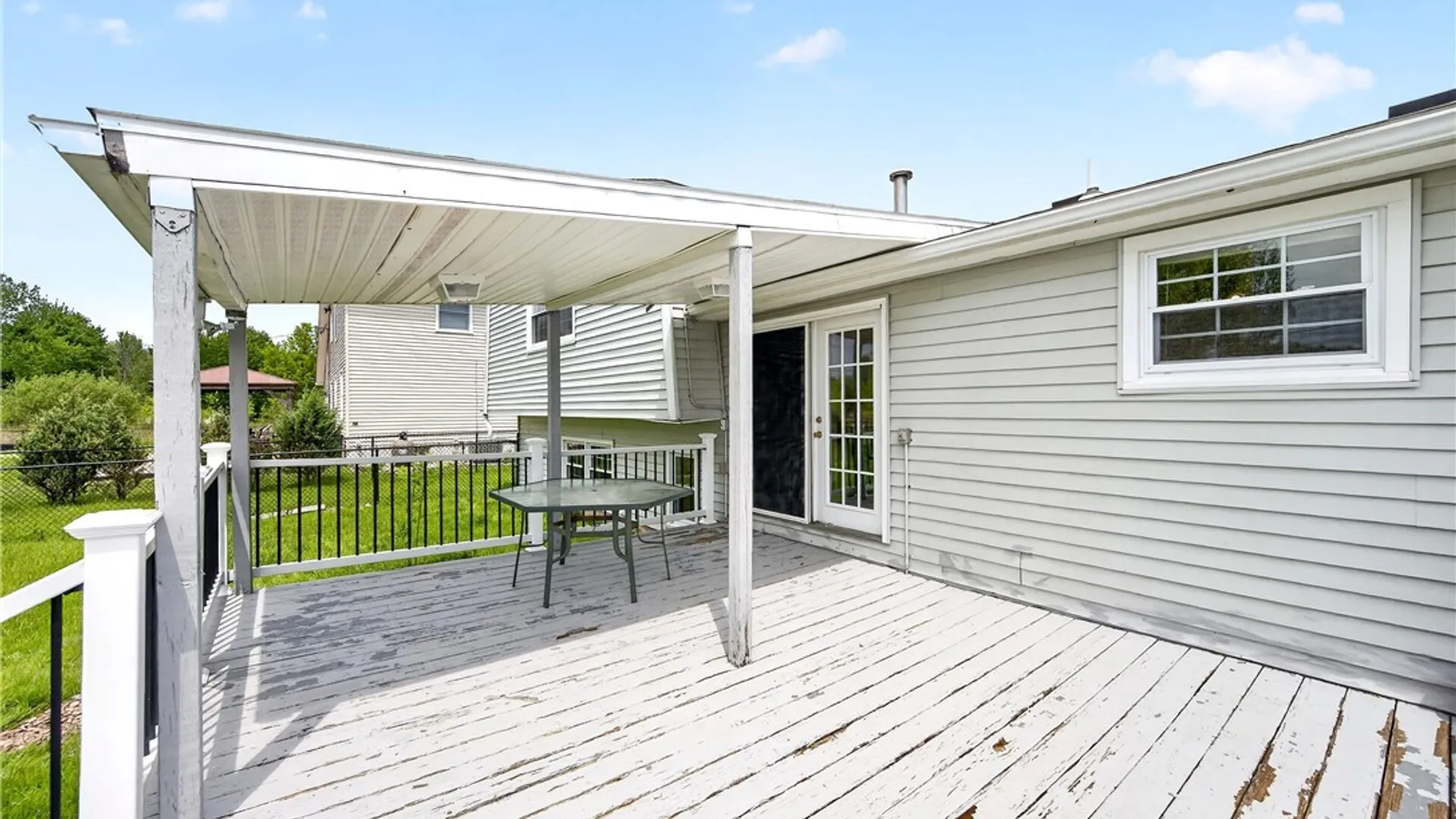 Property at 228 Gregory Place, Grand Island, NY 14072 29