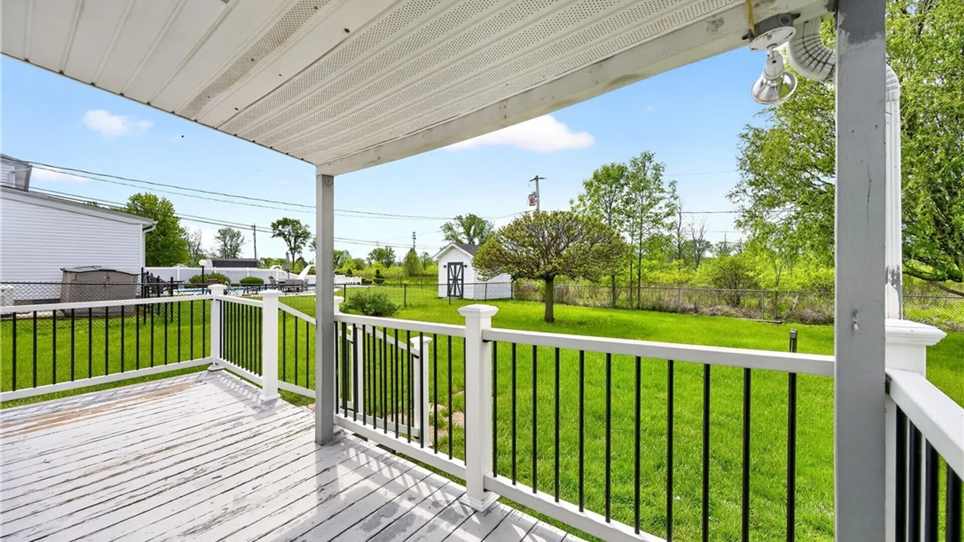 Property at 228 Gregory Place, Grand Island, NY 14072 31