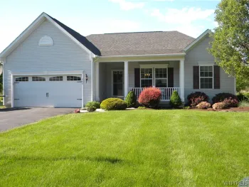 489 Riverwalk Drive, Lewiston, NY 14174