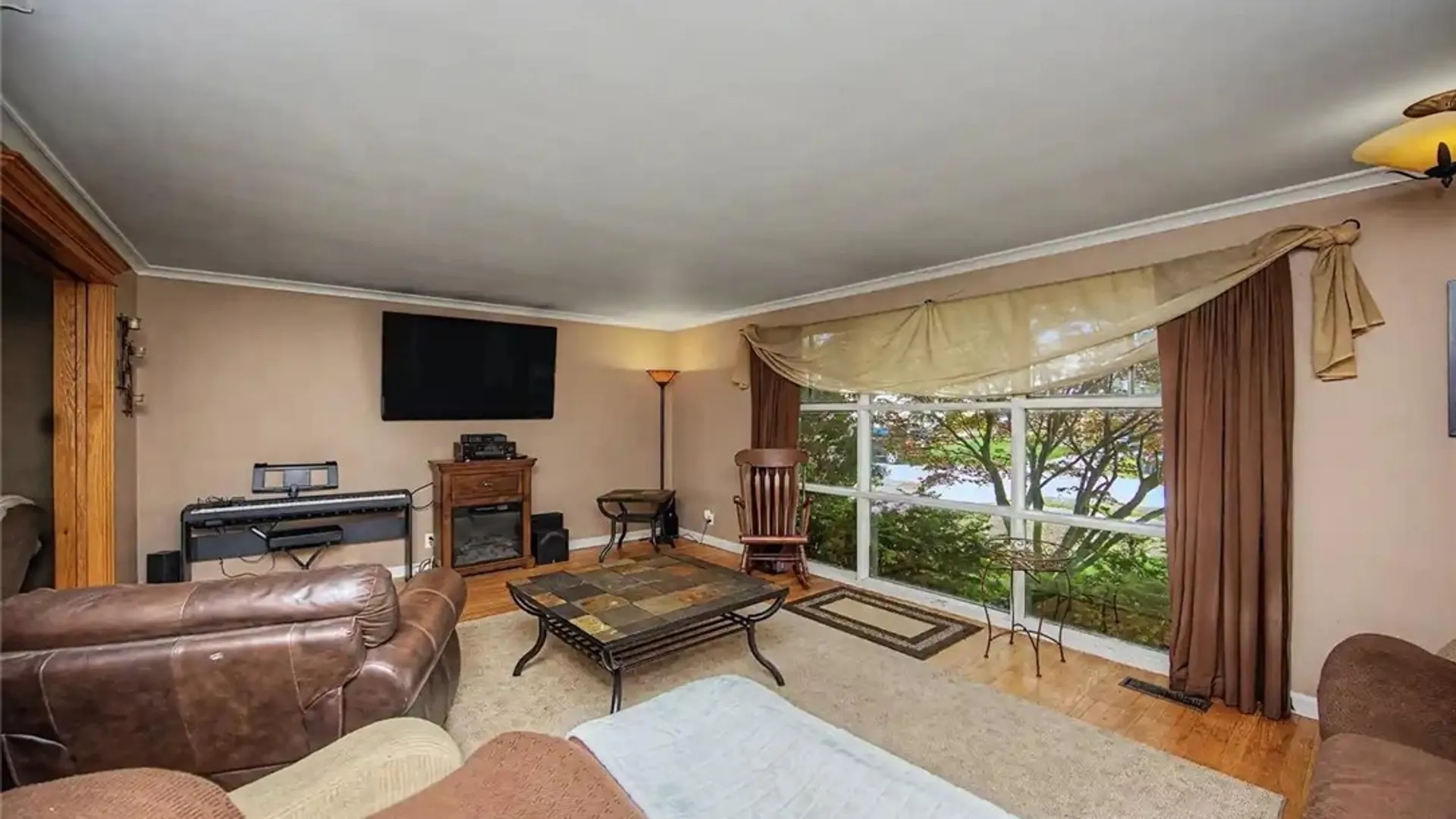 Property at 65 Grayton Road, Tonawanda, NY 14150 12