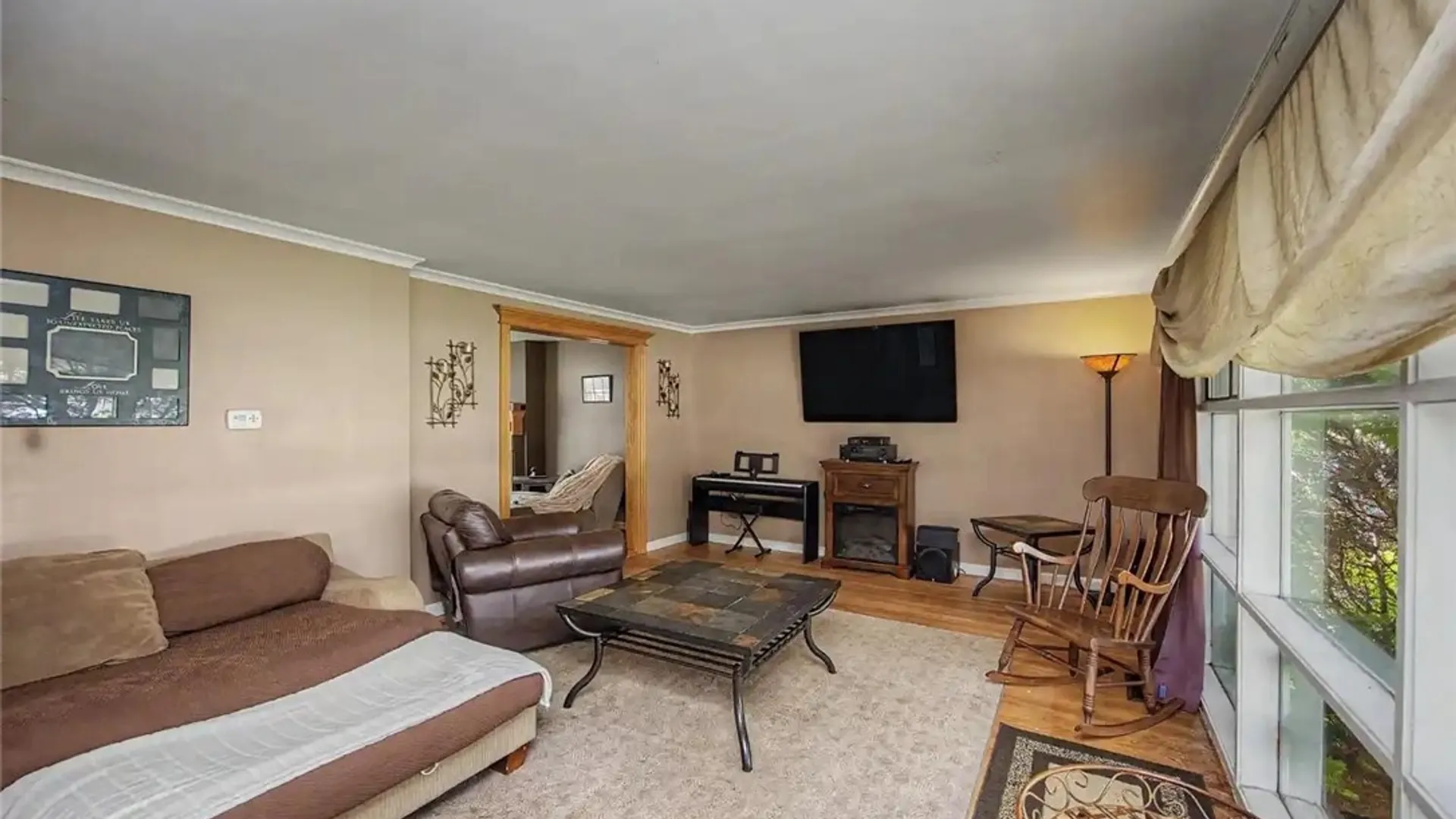 Property at 65 Grayton Road, Tonawanda, NY 14150 14