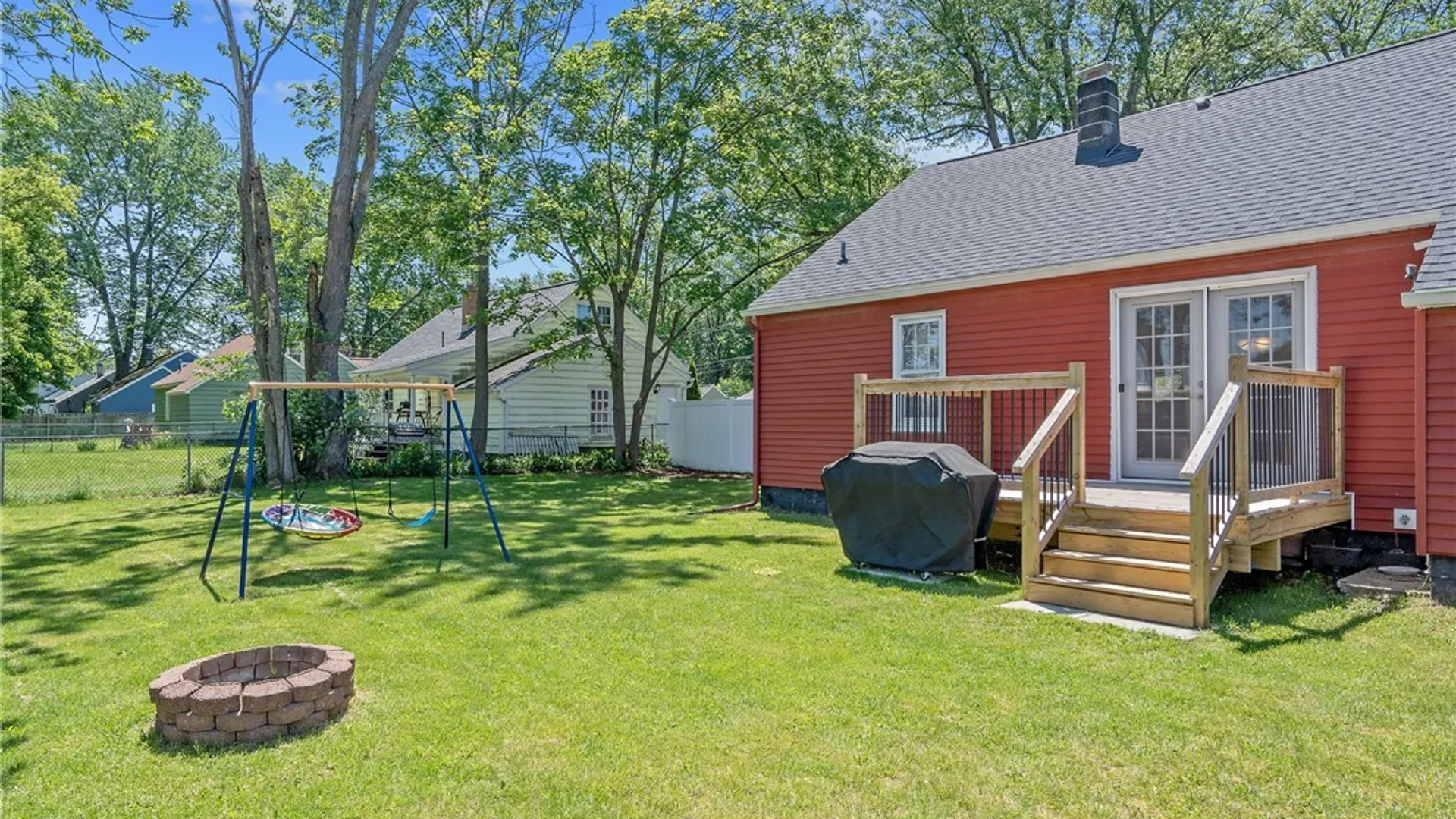 Property at 120 Hazelhurst Avenue, Clay, NY 13212 28