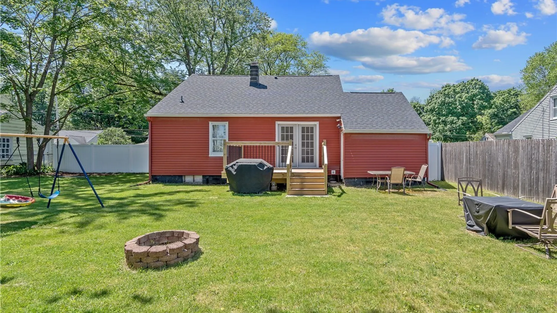 Property at 120 Hazelhurst Avenue, Clay, NY 13212 29