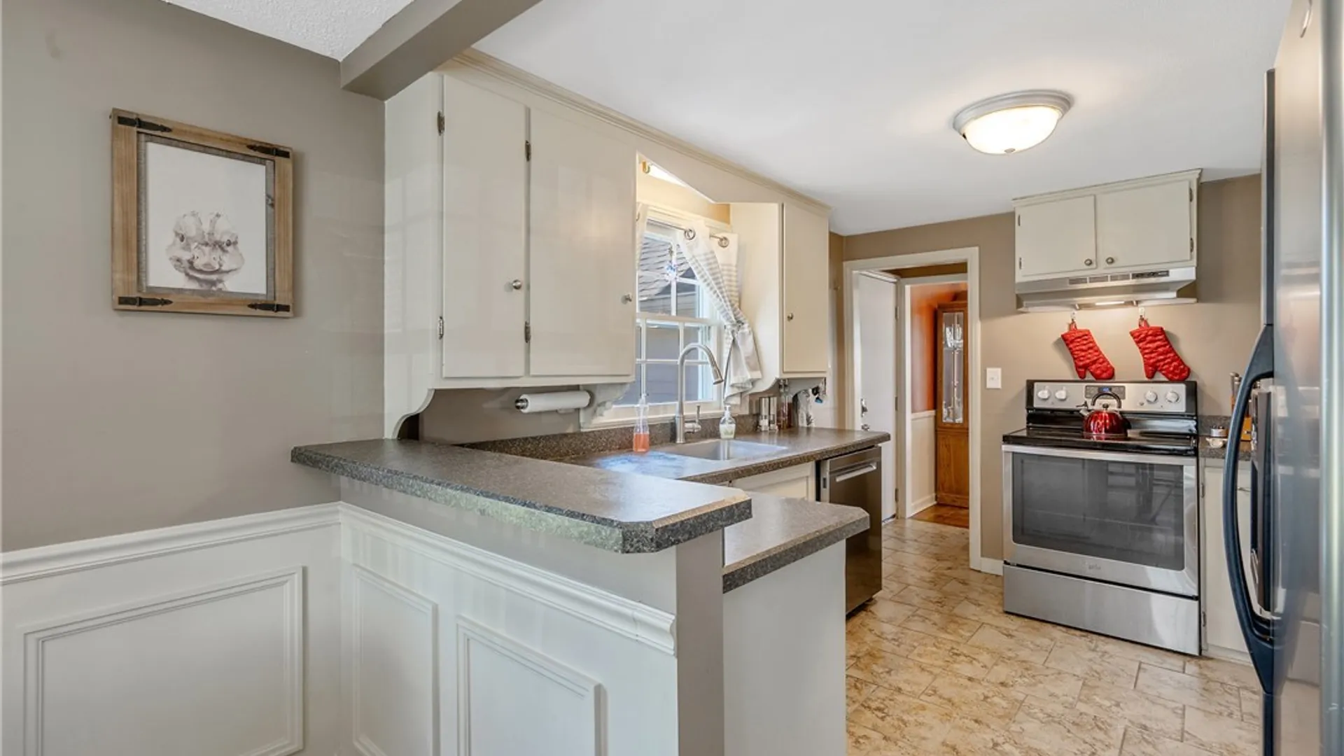 Property at 120 Hazelhurst Avenue, Clay, NY 13212 8