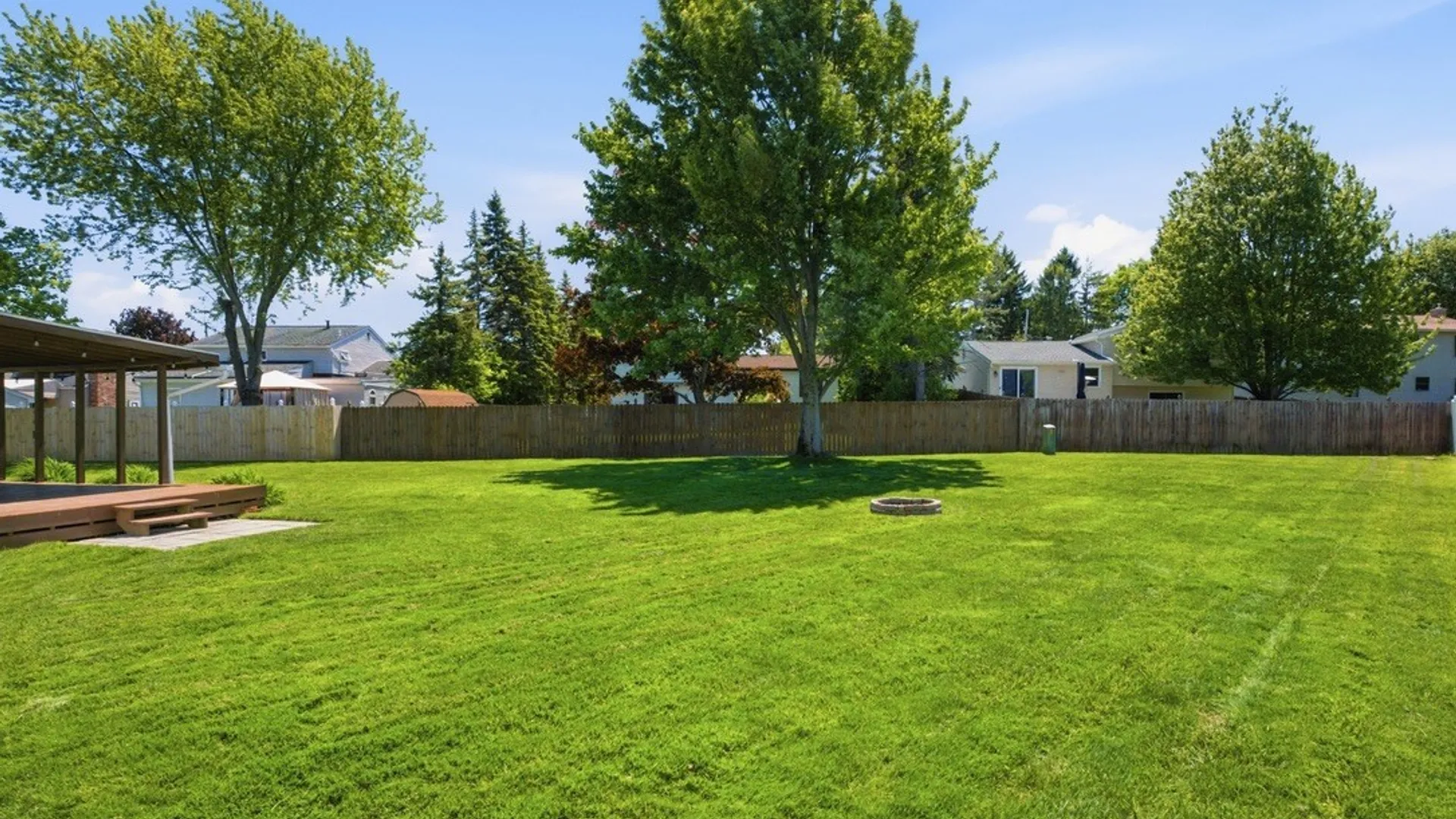 Property at 5183 Garden Path, Hamburg, NY 14075 32